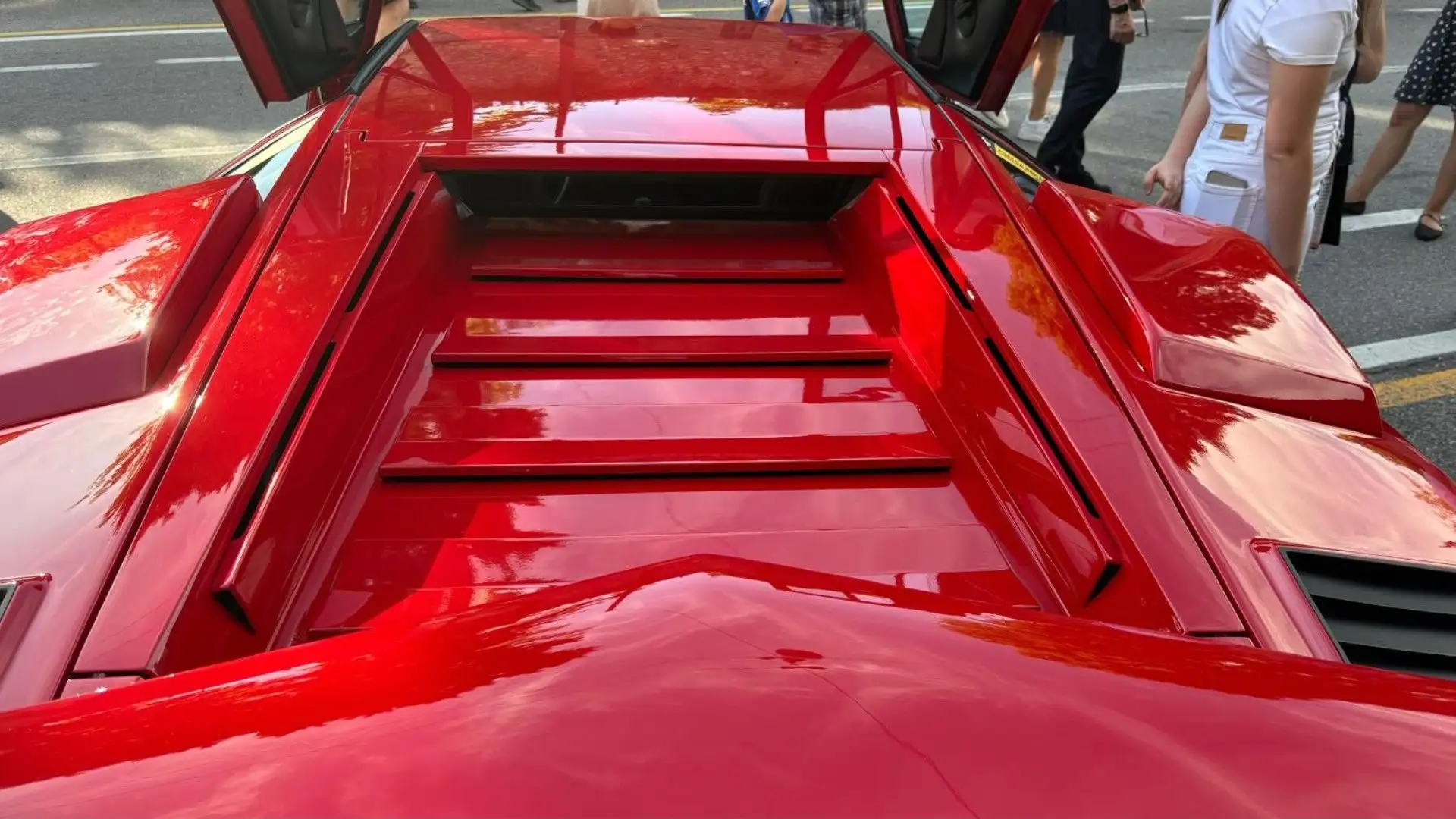 La Lamborghini Countach è stata disegnata da Marcello Gandini e progettata da Paolo Stanzani
