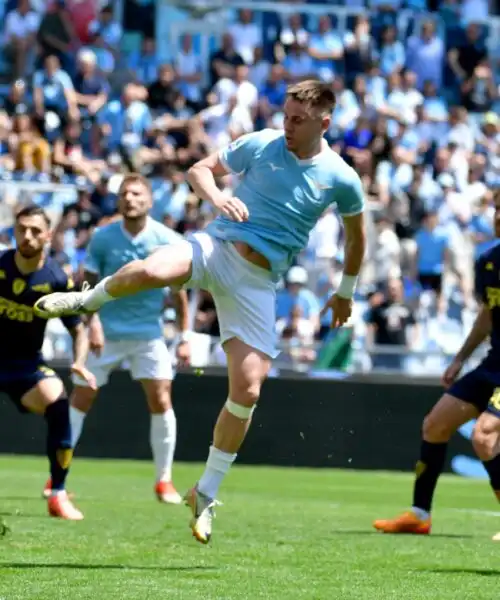 Un gol per tempo, la Lazio batte l’Empoli e resta in corsa per la Champions