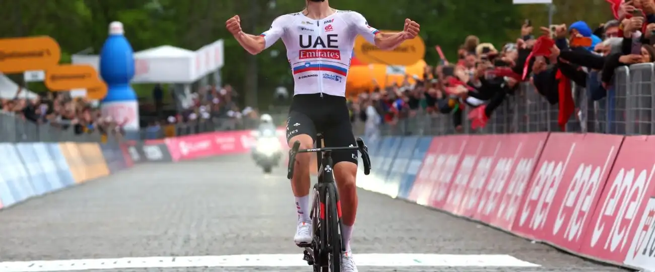 Giro d’Italia: Tadej Pogacar trionfa a Oropa, è Maglia Rosa