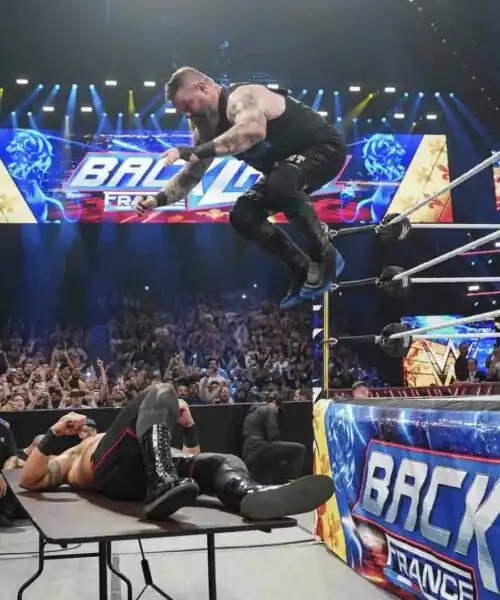 WWE da urlo tra nuovi campioni e un grande annuncio per l’Italia: le foto