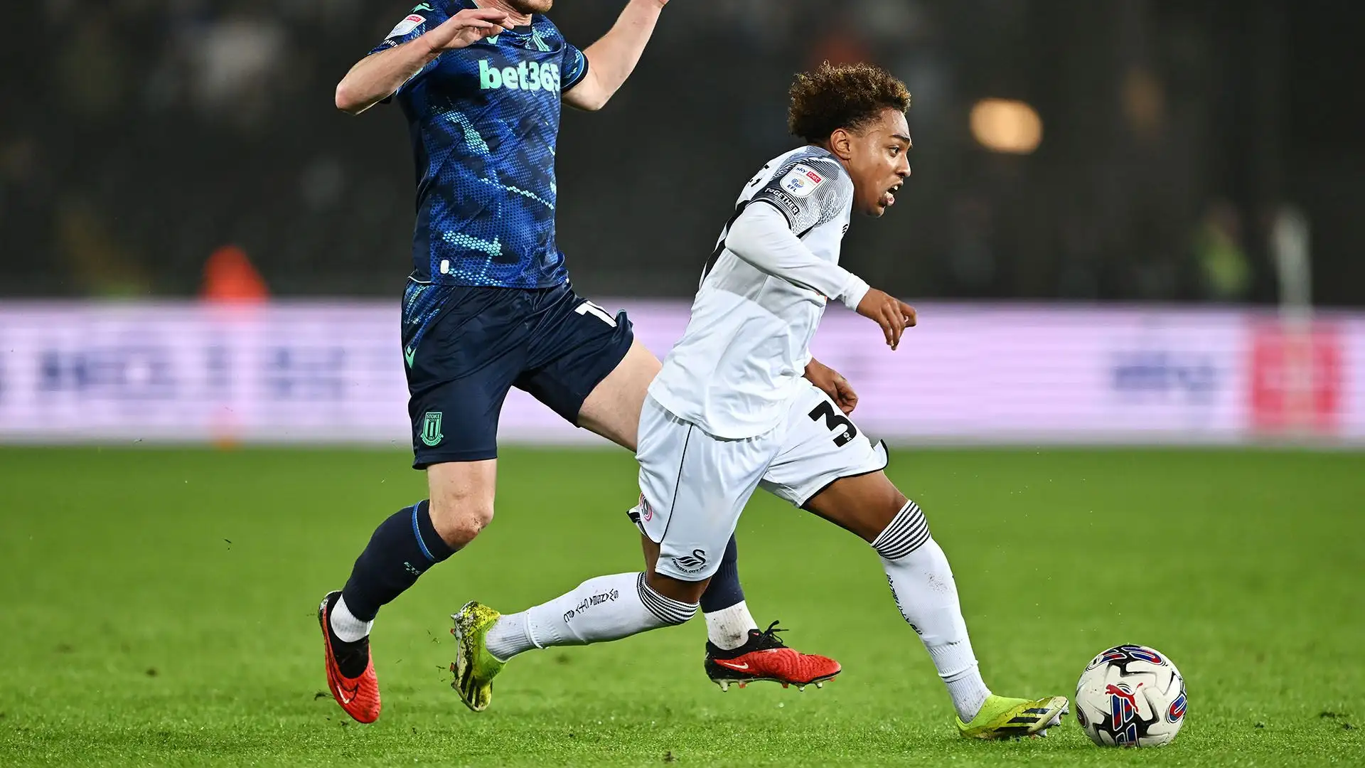E' dotato di un grande dribbling e ha impressionato gli osservatori bianconeri