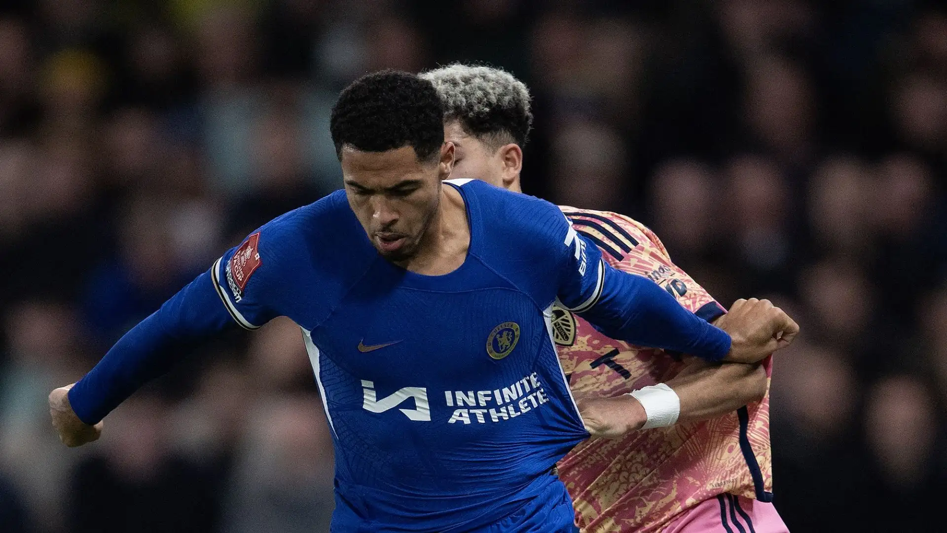 Il nazionale inglese è mancino e sarebbe il rinforzo perfetto per il Bayern