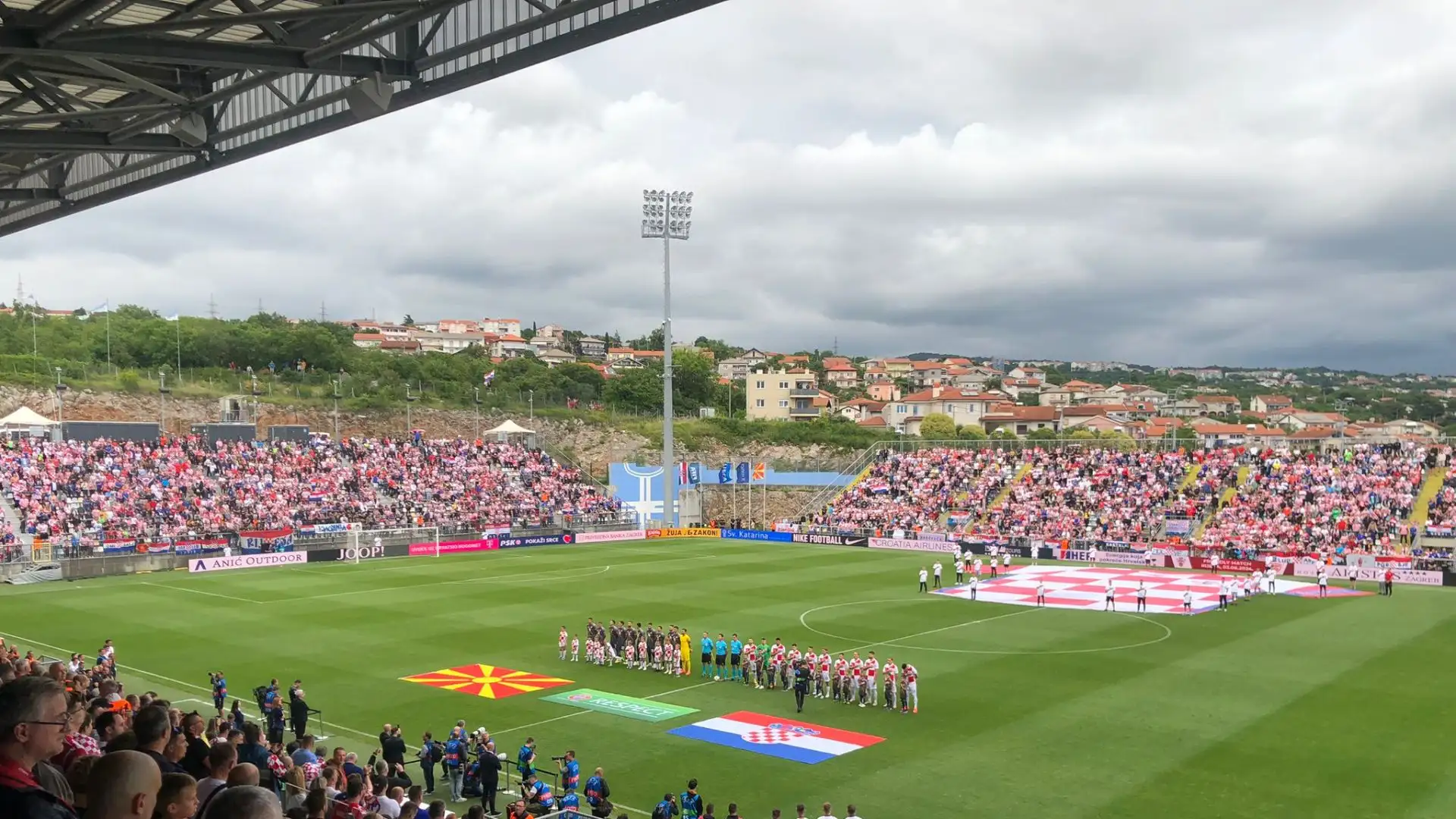 Pur lasciando fuori tanti big come Modric e Brozovic, è arrivato un buon successo contro la Macedonia del Nord.