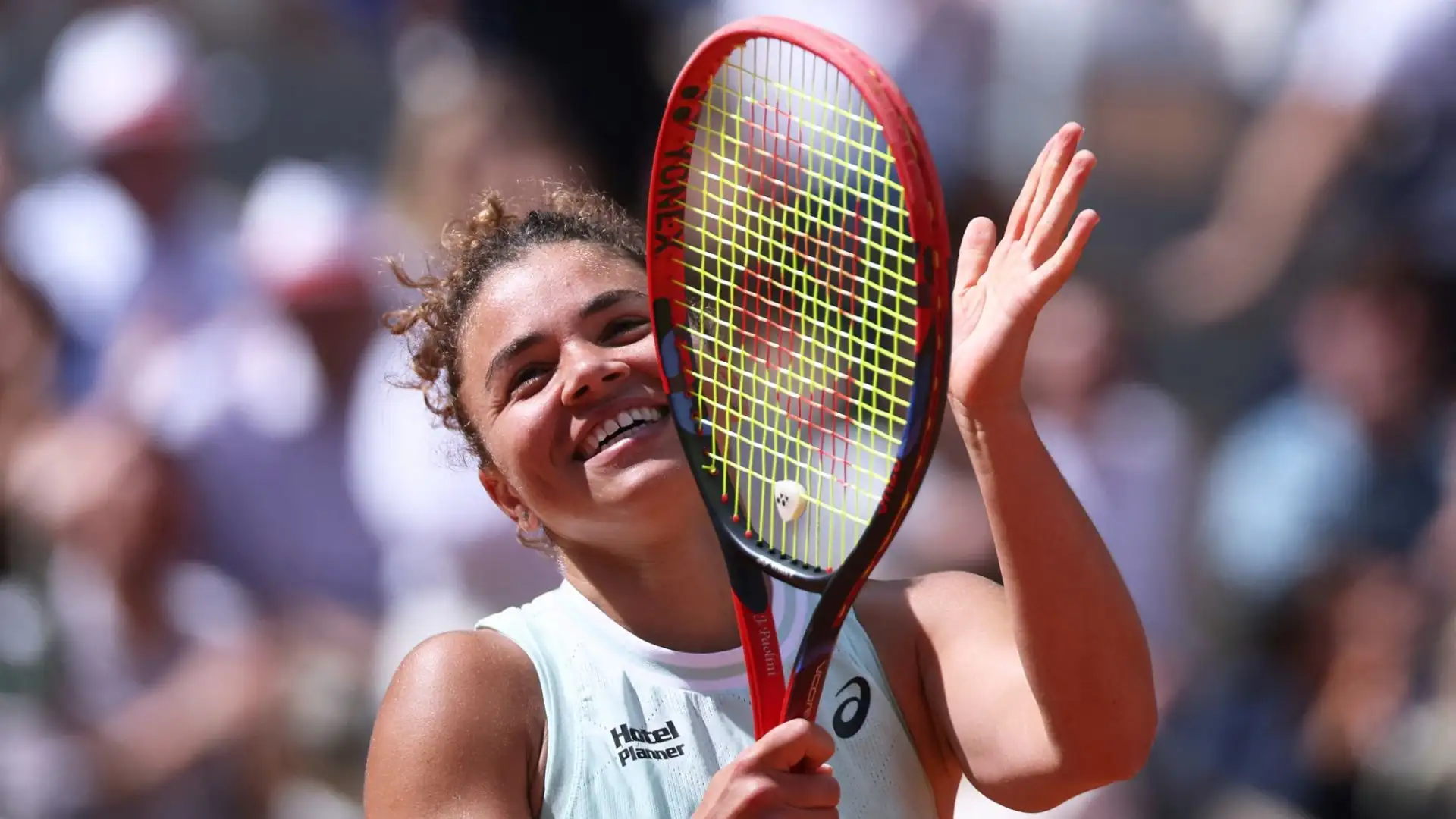 Jasmine ha superato ai quarti di finale la tennista kazaka Elena Rybakina con i parziali di 6-2 4-6 6-4