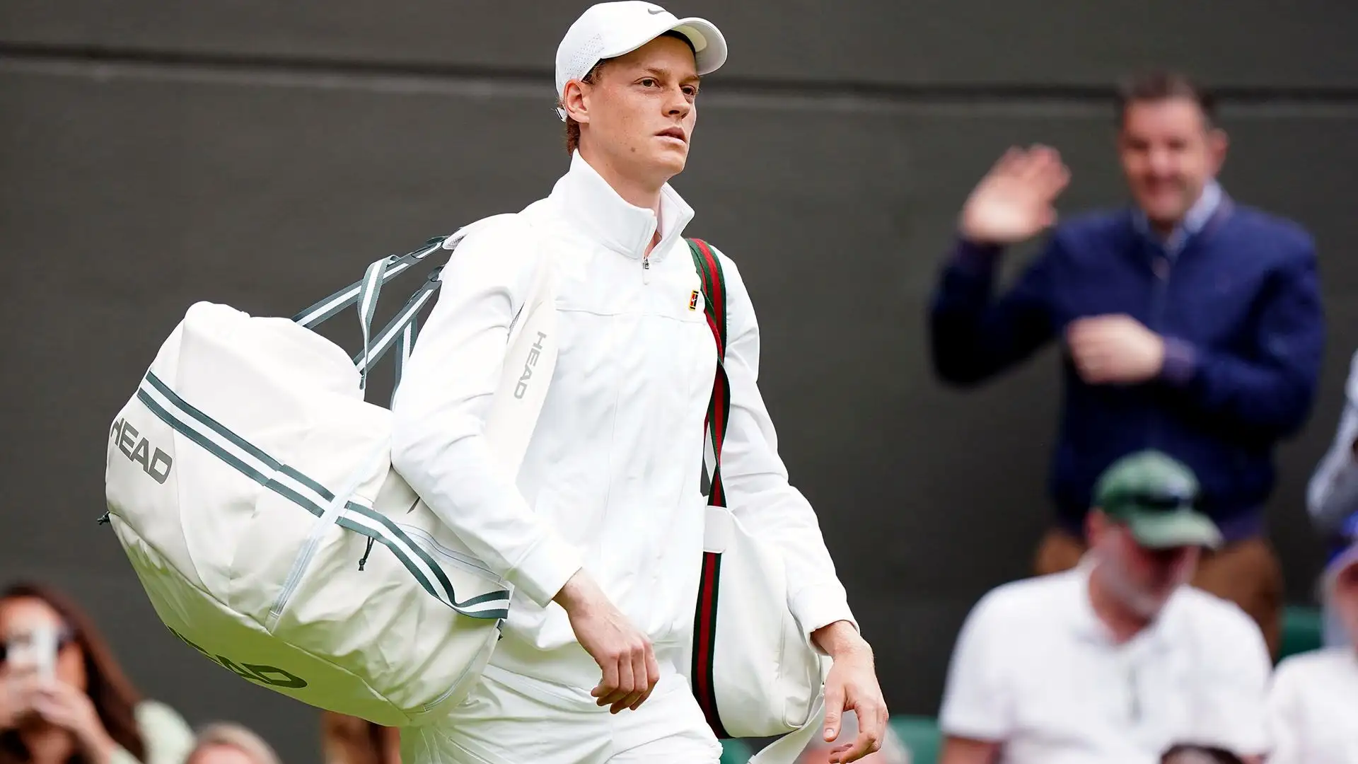 La tennista russa ha seguito l'esordio del suo fidanzato a Wimbledon