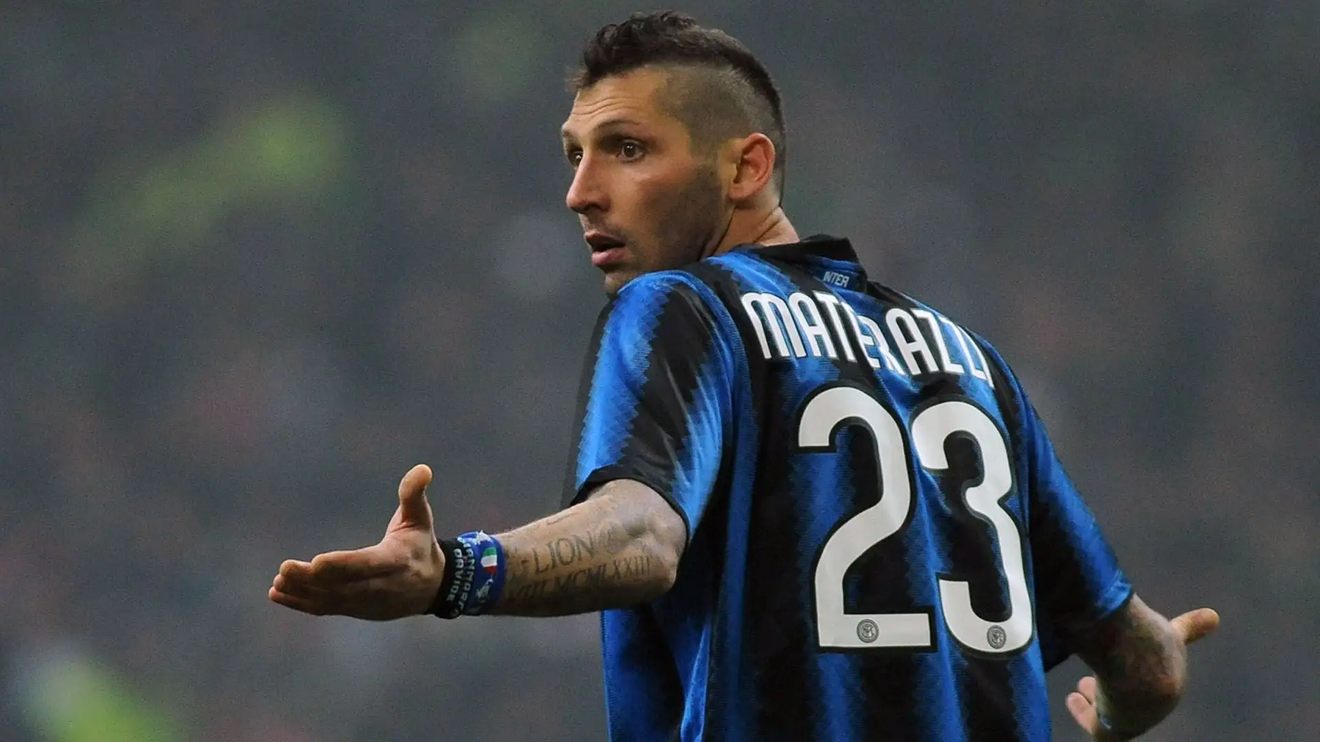 Marco Materazzi ha fatto la storia dell'Inter ma ha anche commesso falli terribili
