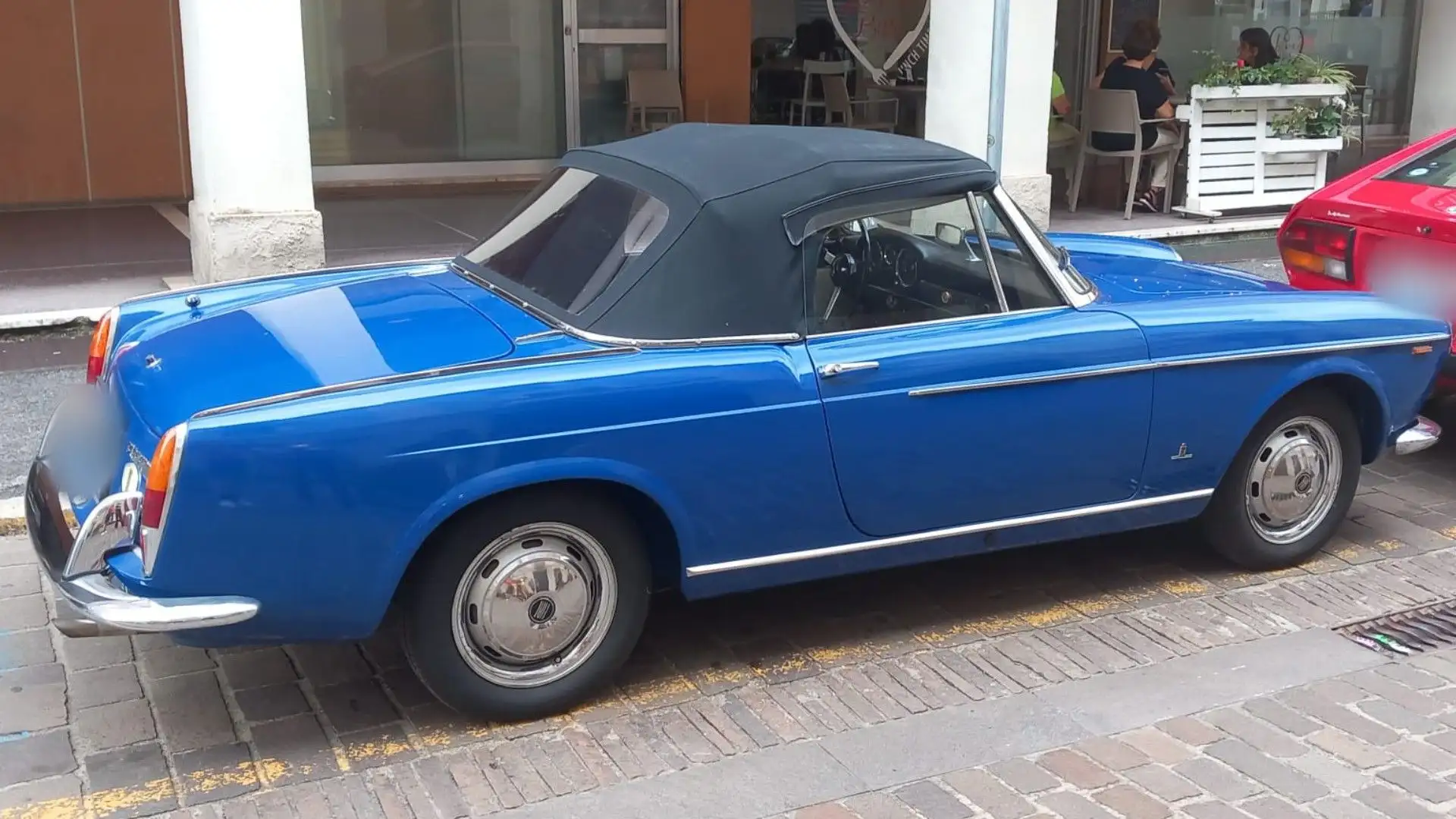 La Fiat 1500 Cabrio è oggi considerata una vettura da collezione