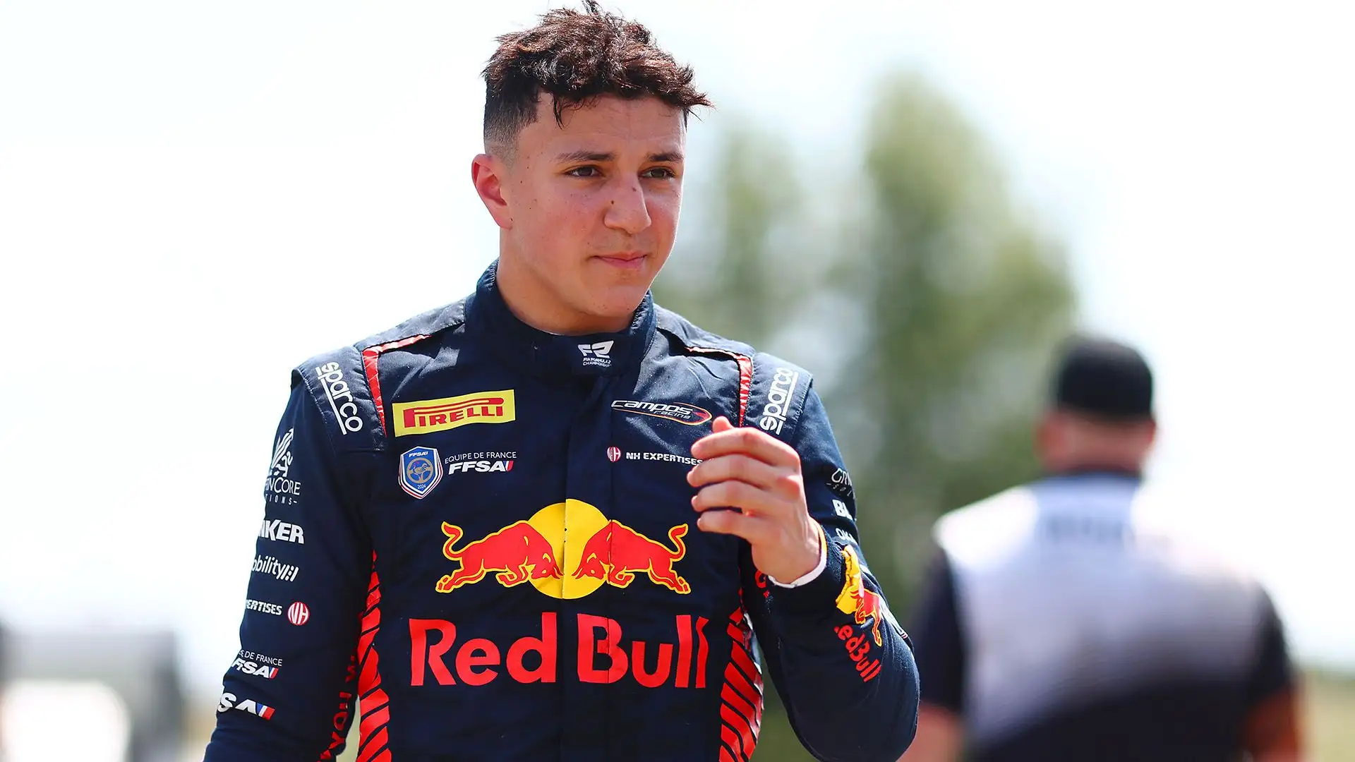 Isack Hadjar,19 anni, corre in Formula 2 con il team Campos Racing 