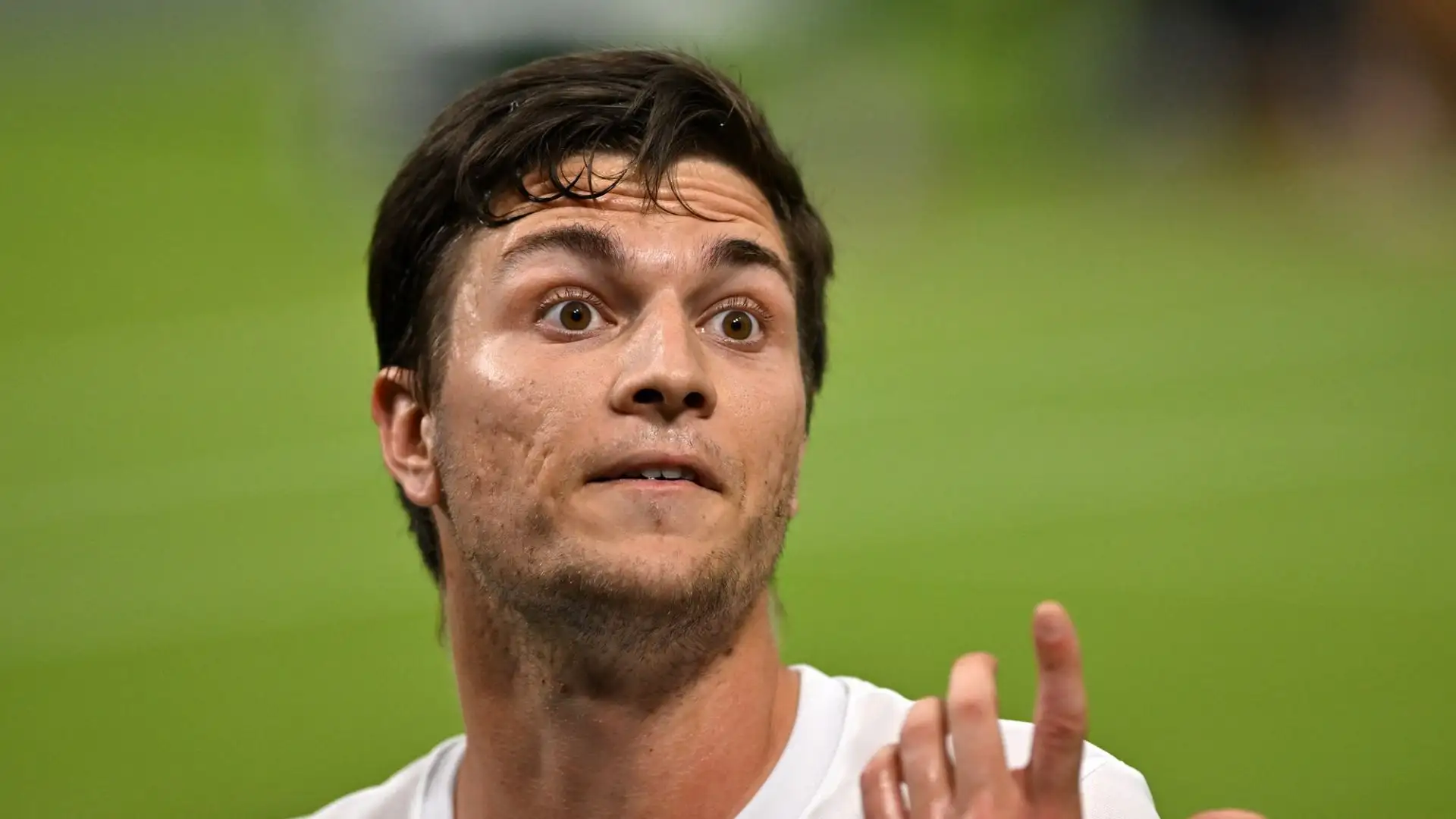 Kecmanovic non è mai riuscito a trovare le soluzioni giuste e ha chiesto aiuto al suo coach
