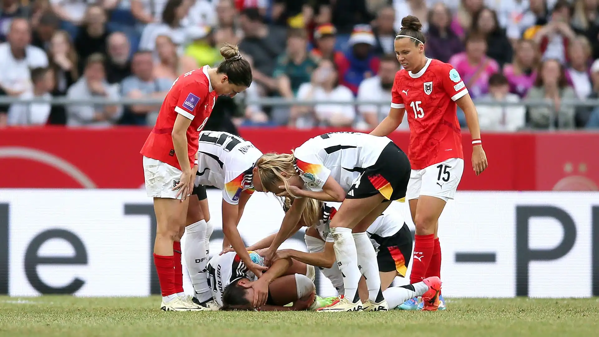 Ansia per Lena Oberdorf: Olimpiadi a rischio! Le foto del grande spavento
