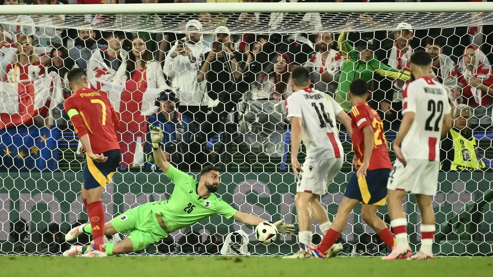 Mamardashvili ha impressionato durante Euro 2024