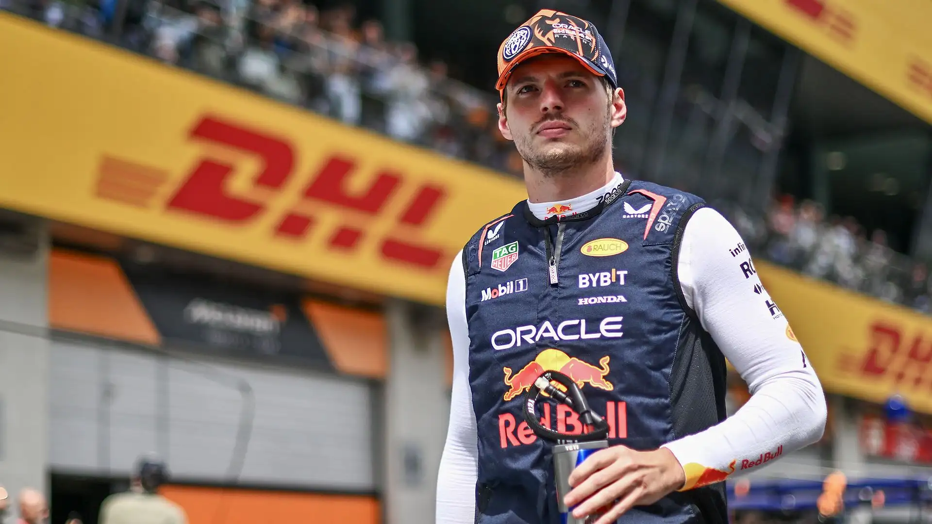 Molti hanno rievocato il burrascoso 2021 e il duello senza esclusioni di colpi tra Verstappen e Hamilton