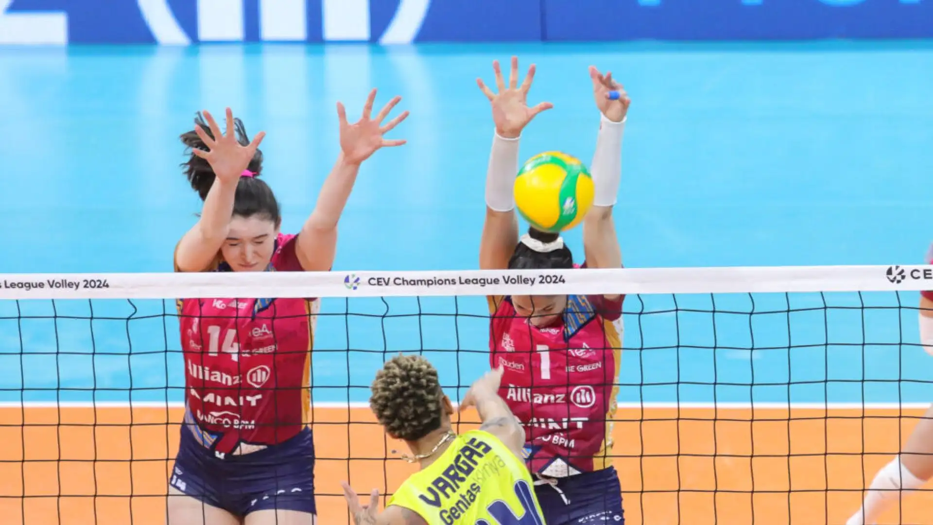 Quest'anno però Paola Egonu, Alessia Orro e Myriam Sylla hanno già affrontato Melissa Vargas.