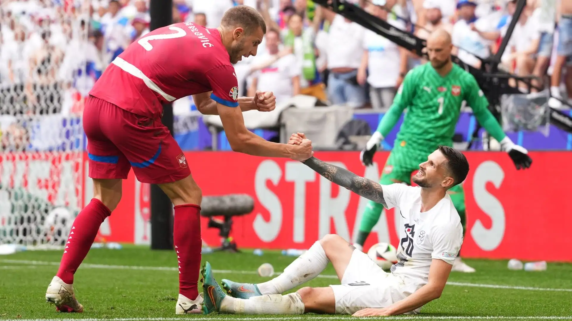 Pavlovic è reduce da un buon Europeo anche se la Serbia si è fermata ai gironi