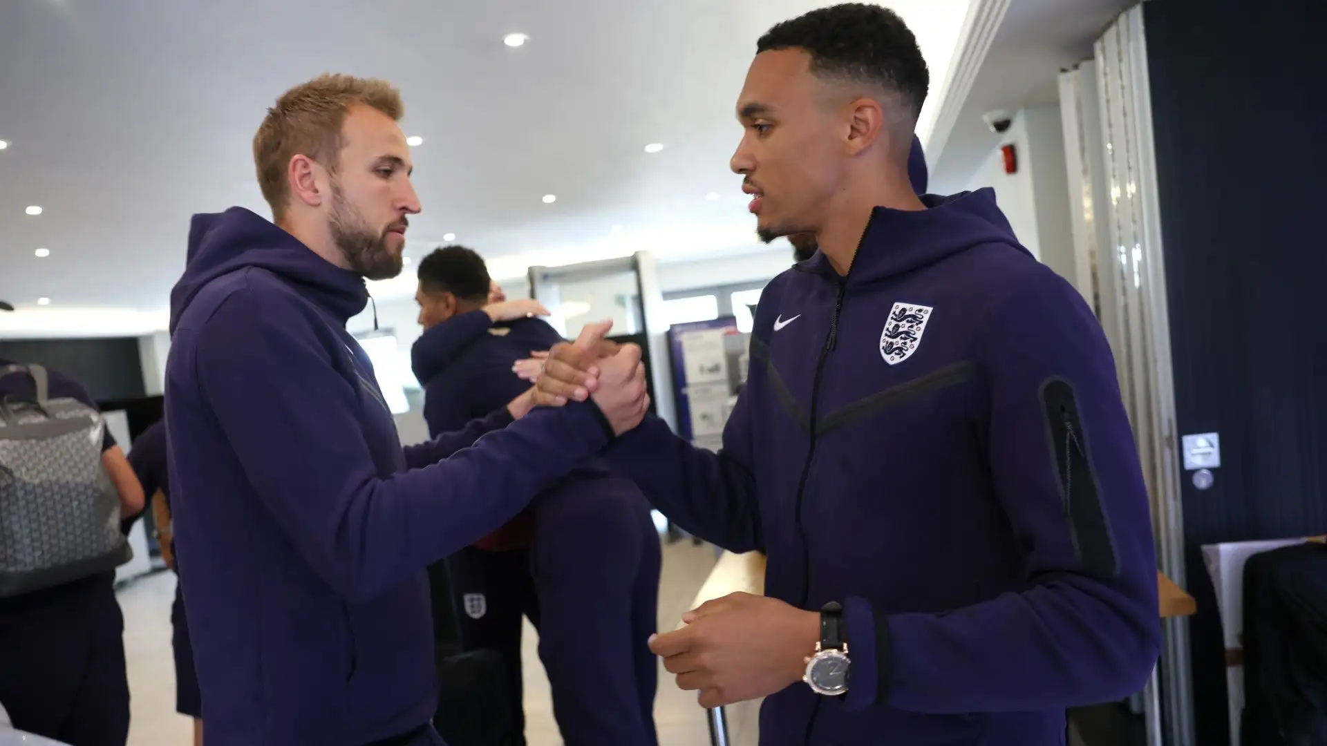 La nazionale inglese è rientrata in patria dopo la finale di Euro 2024
