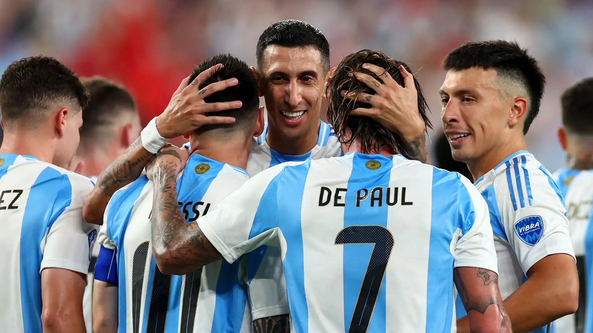 1- Comanda l'Argentina dopo la vittoria della Copa America: 1860.14 punti