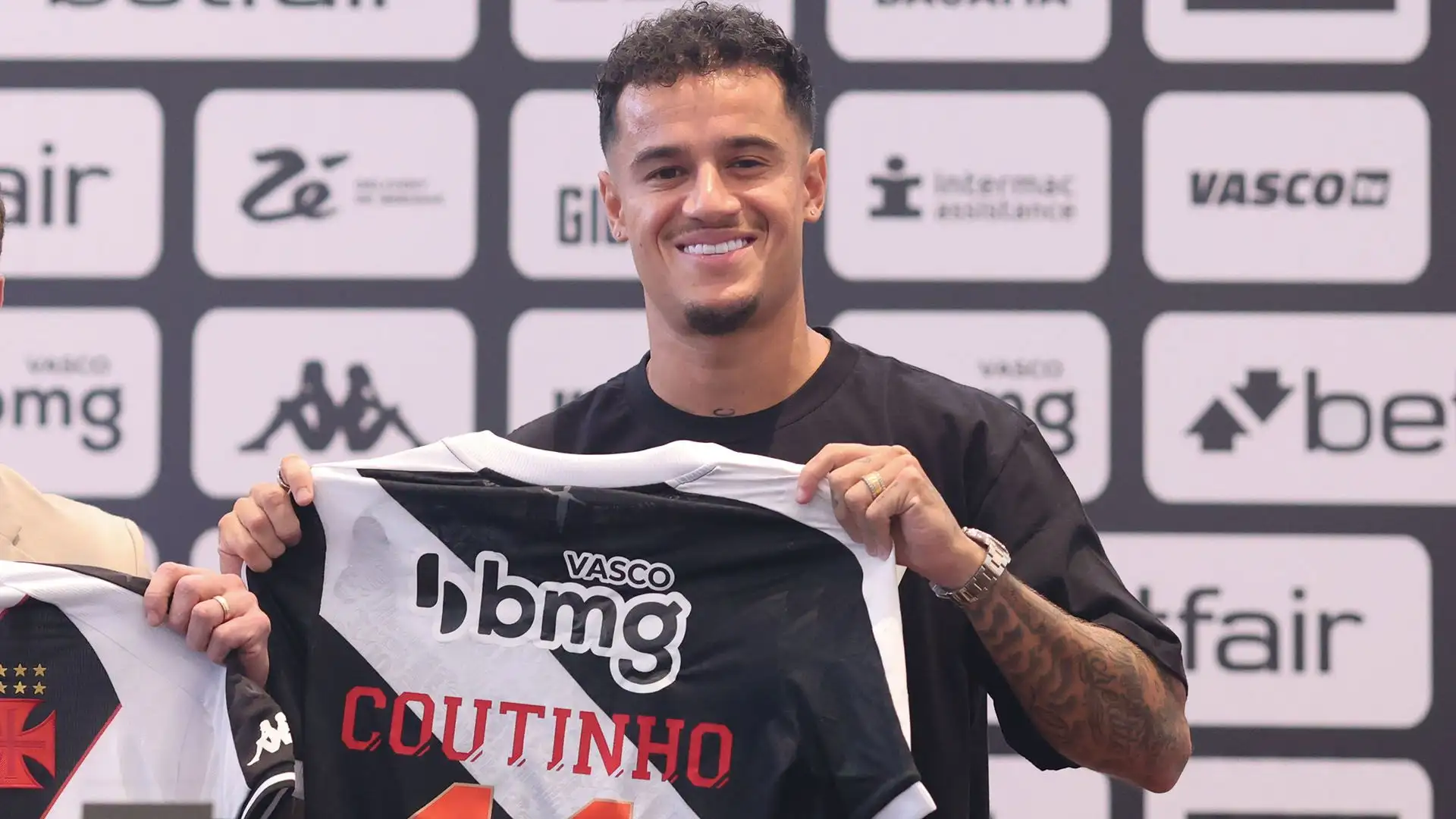 E' stato spesso ceduto per cifre esorbitanti
