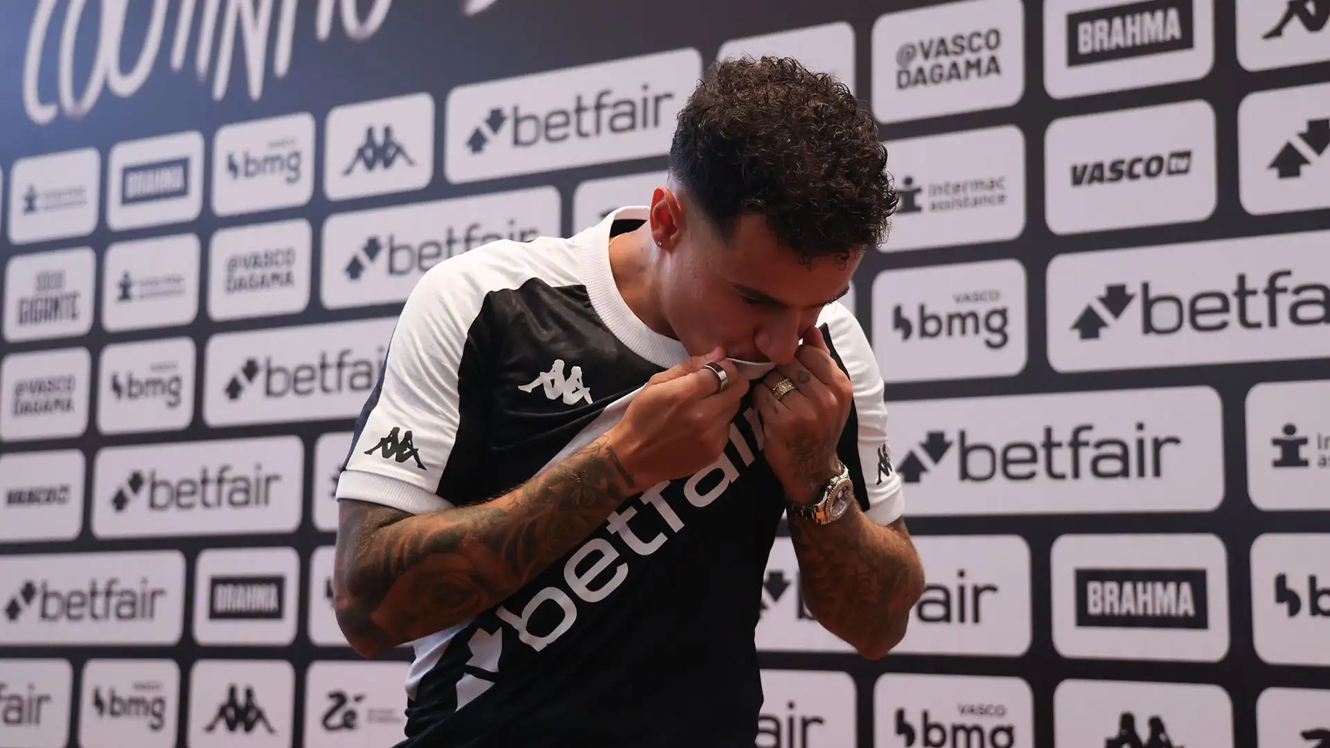 Una stagione l'ha vissuta in prestito al Bayern Monaco prima di tornare in Catalogna
