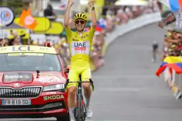 Tadej Pogacar fa il vuoto a Isola 2000: la vittoria del Tour è a un passo
