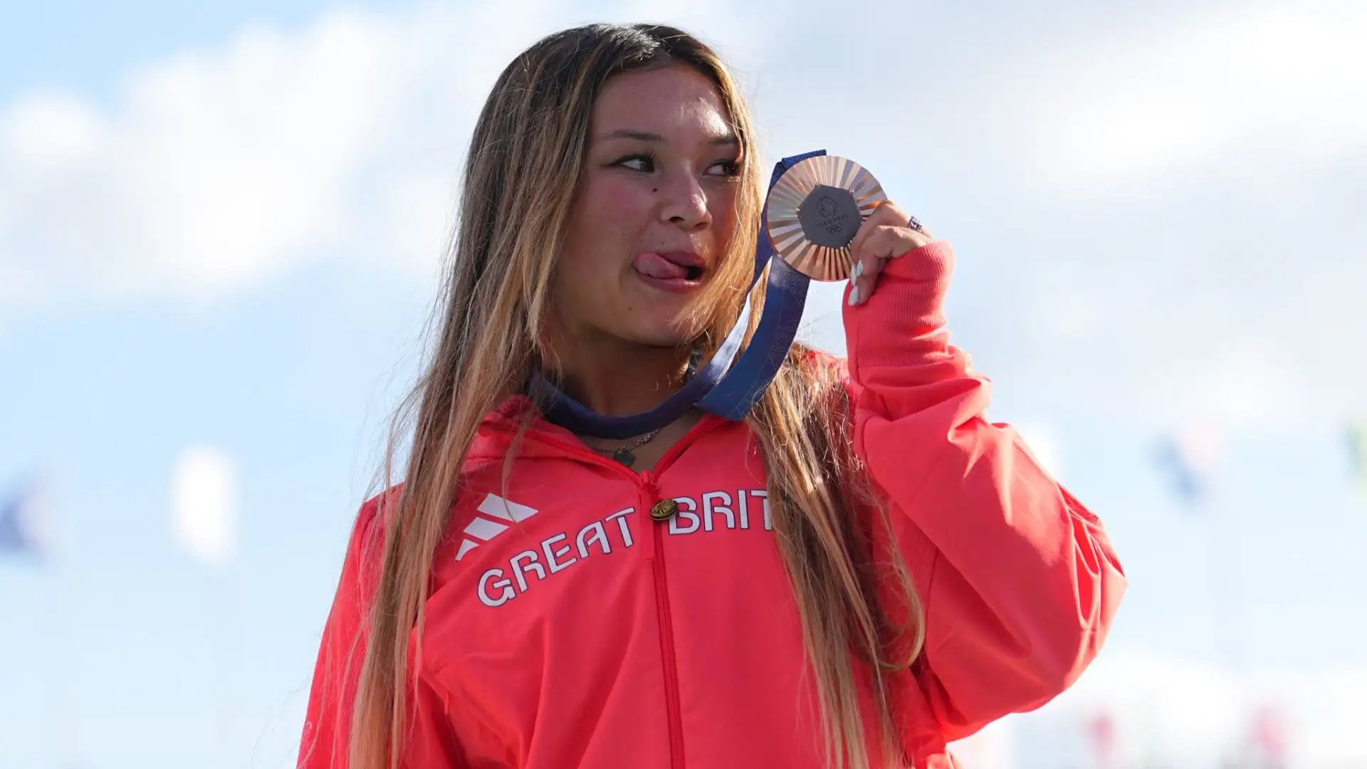 L'atleta, 16 anni, ha conquistato una medaglia di bronzo epica
