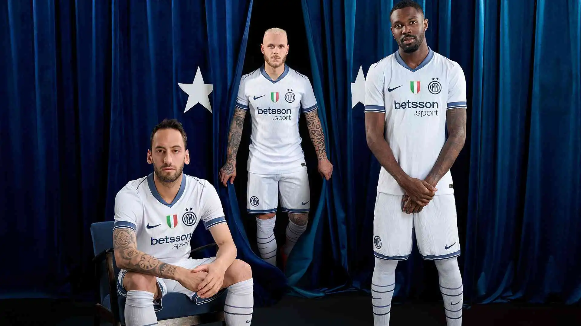Inter e Nike hanno presentato ufficialmente la seconda maglia per la stagione 2024/25.