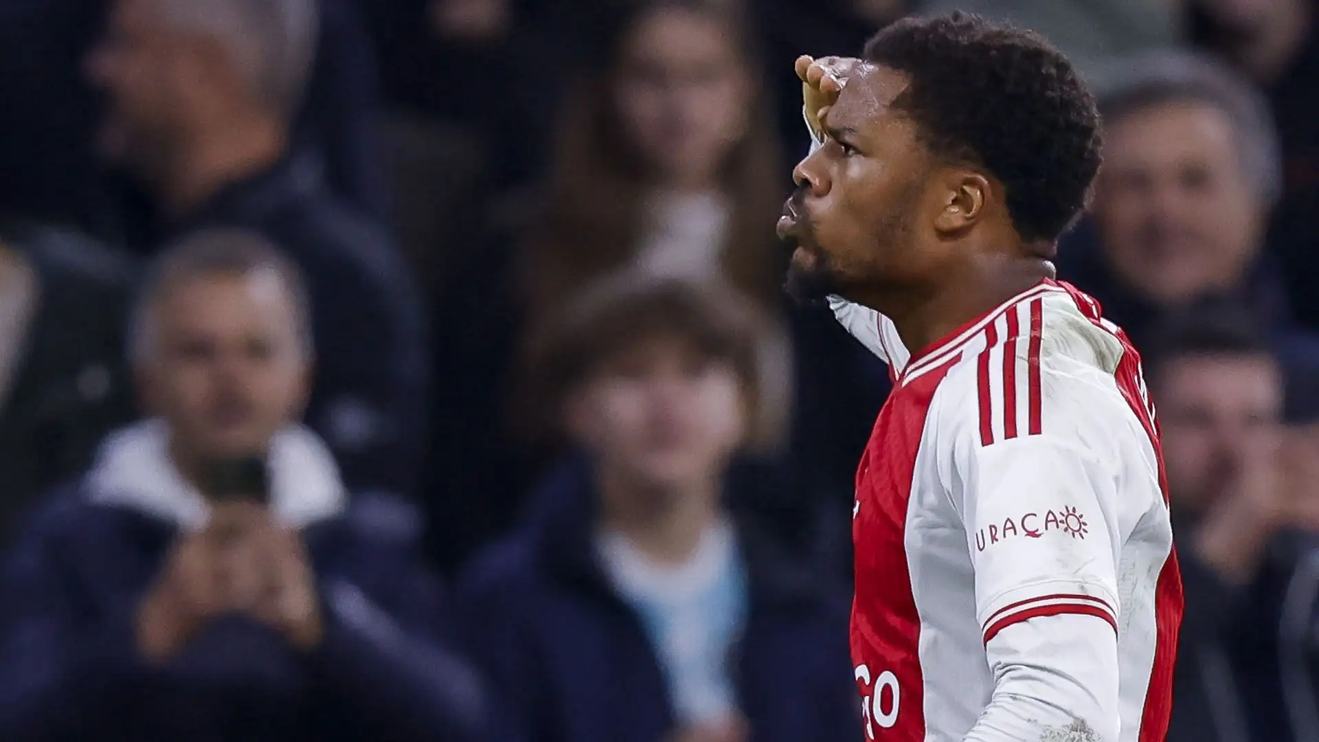 L'Ajax vuole cederlo perchè non rientra nei piani di Francesco Farioli
