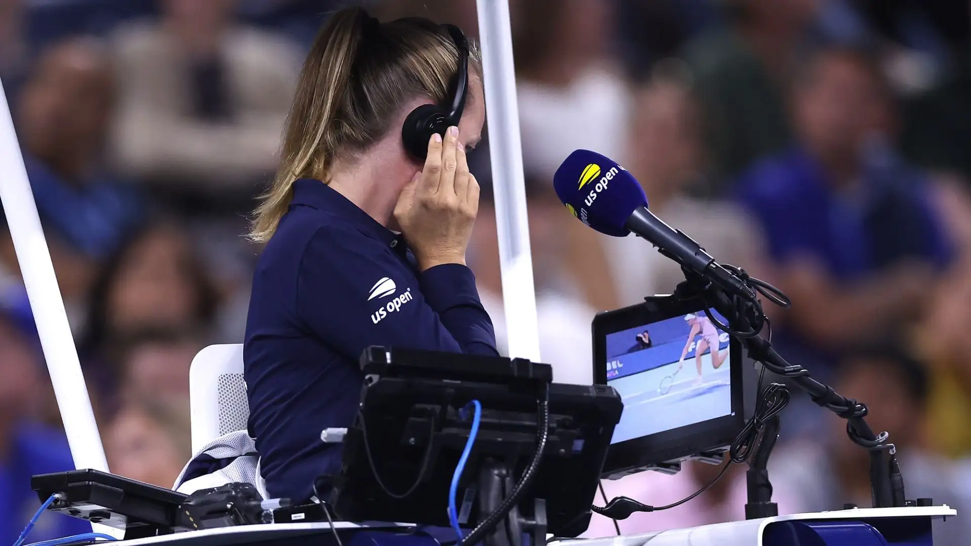La russa ha chiesto la moviola, che ha confermato il doppio rimbalzo della pallina
