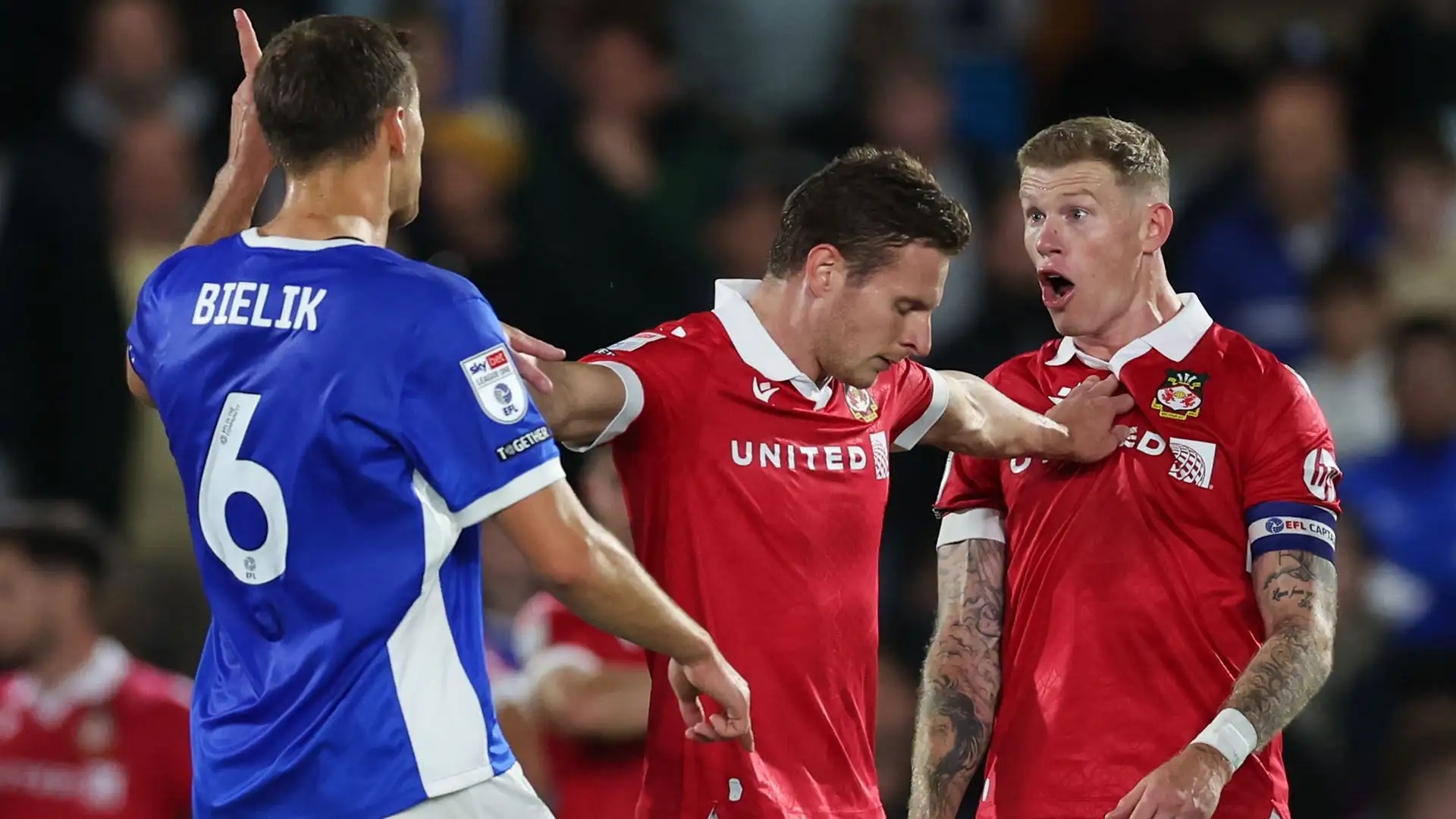 Scene molto brutte quelle viste durante Birmingham City-Wrexham
