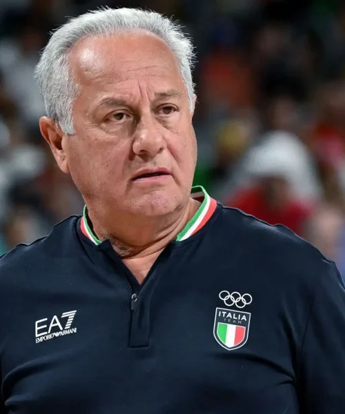 Italvolley femminile, Julio Velasco ne chiama 30 per la VNL