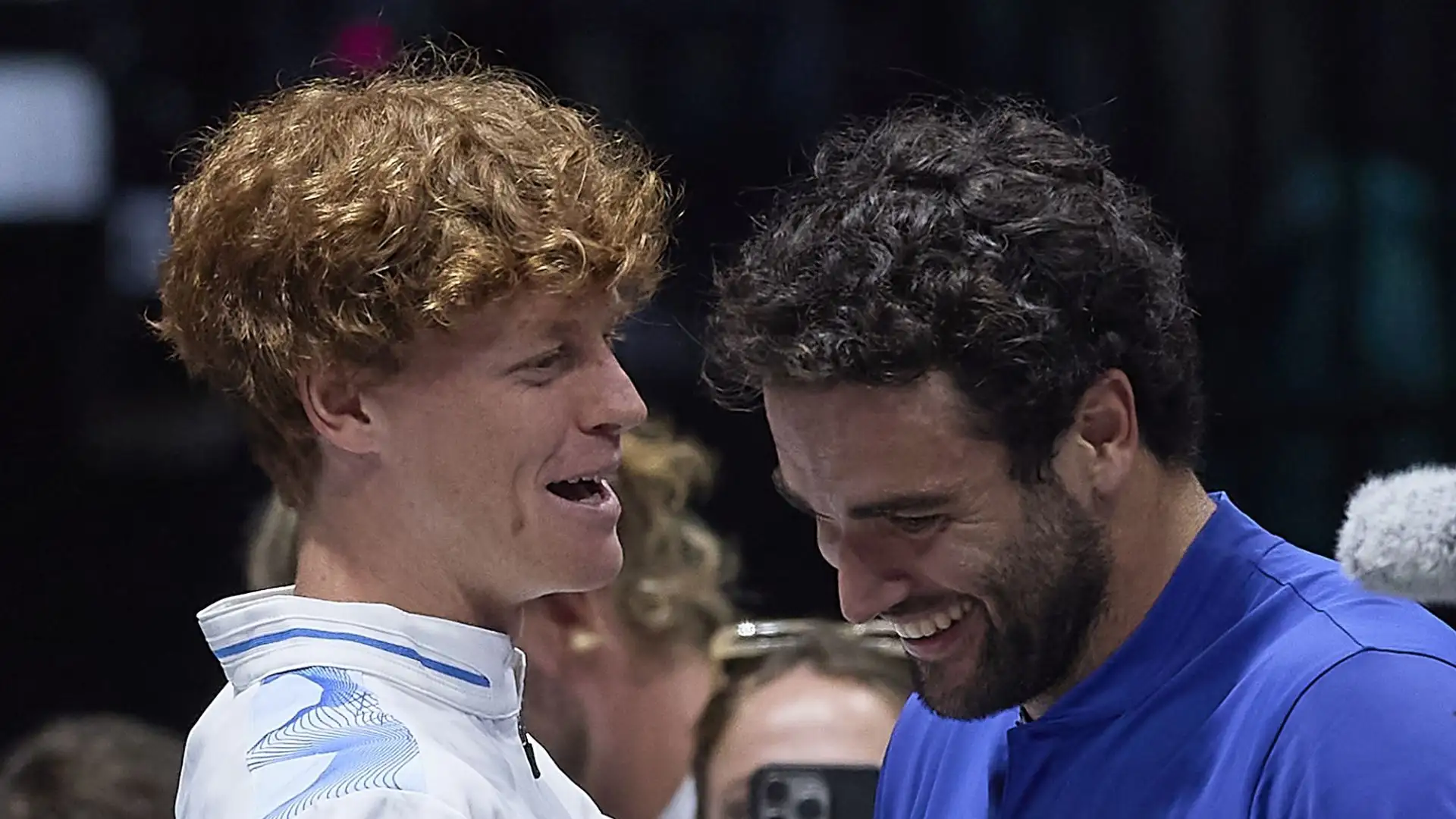 Alla fine del primo match vinto dal romano, i due si sono scambiati un paio di battute scherzose
