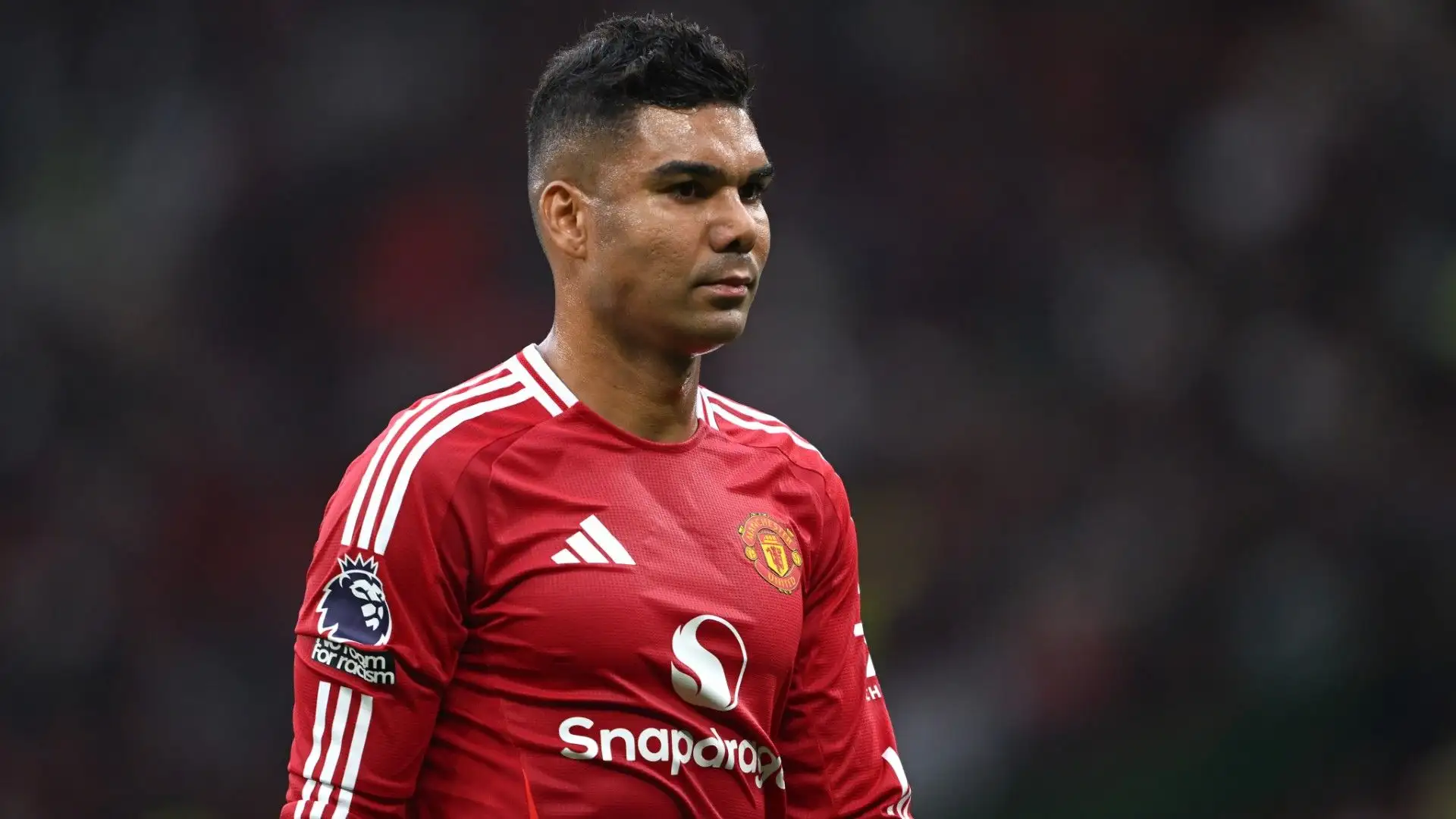 L'asso brasiliano ha responsabilità su entrambi i gol dei Reds
