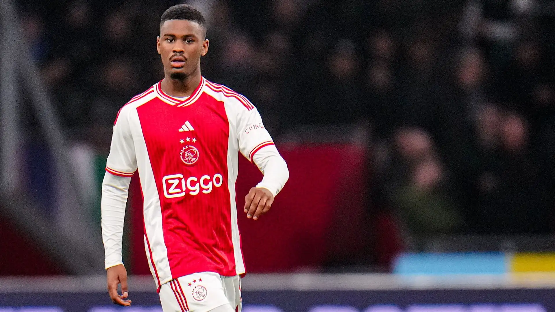 Hato ha un contratto con l'Ajax fino al 2028
