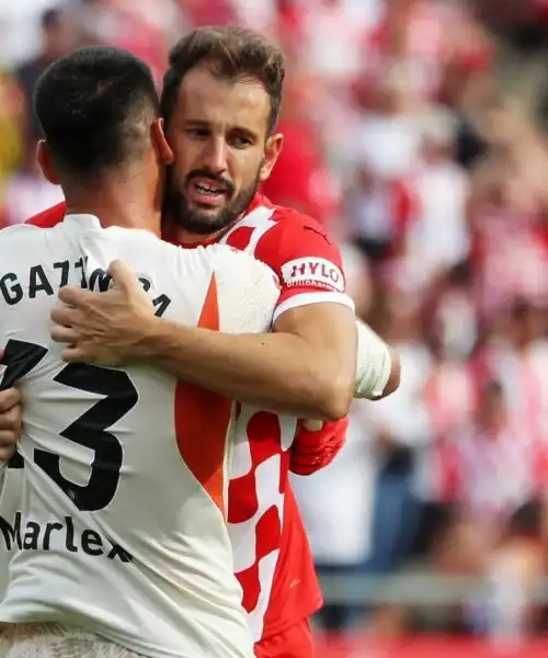 Para 3 rigori in una partita: le foto del portiere epico
