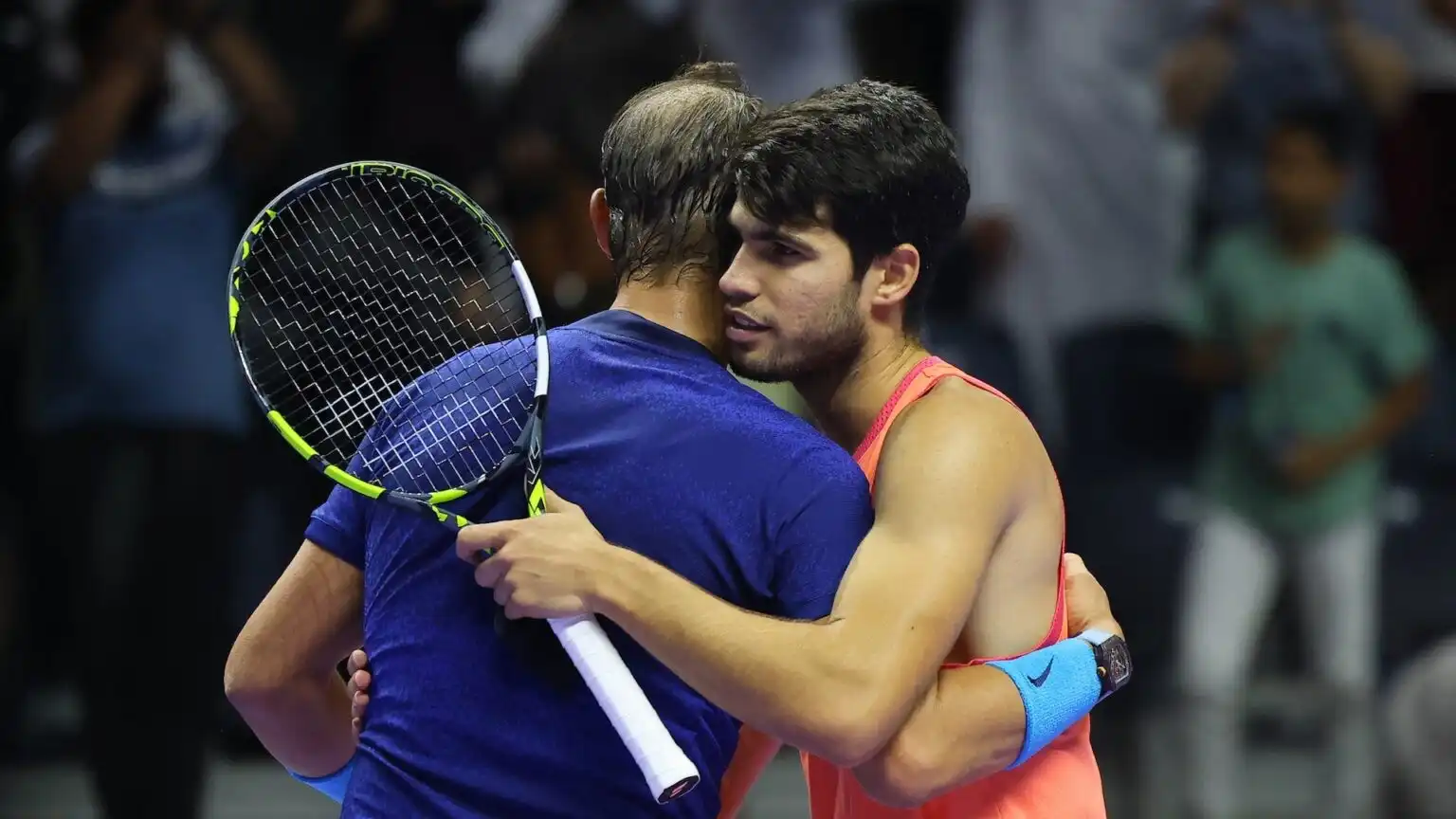 Six Kings Slam, Carlos Alcaraz batte Rafael Nadal e raggiunge Jannik