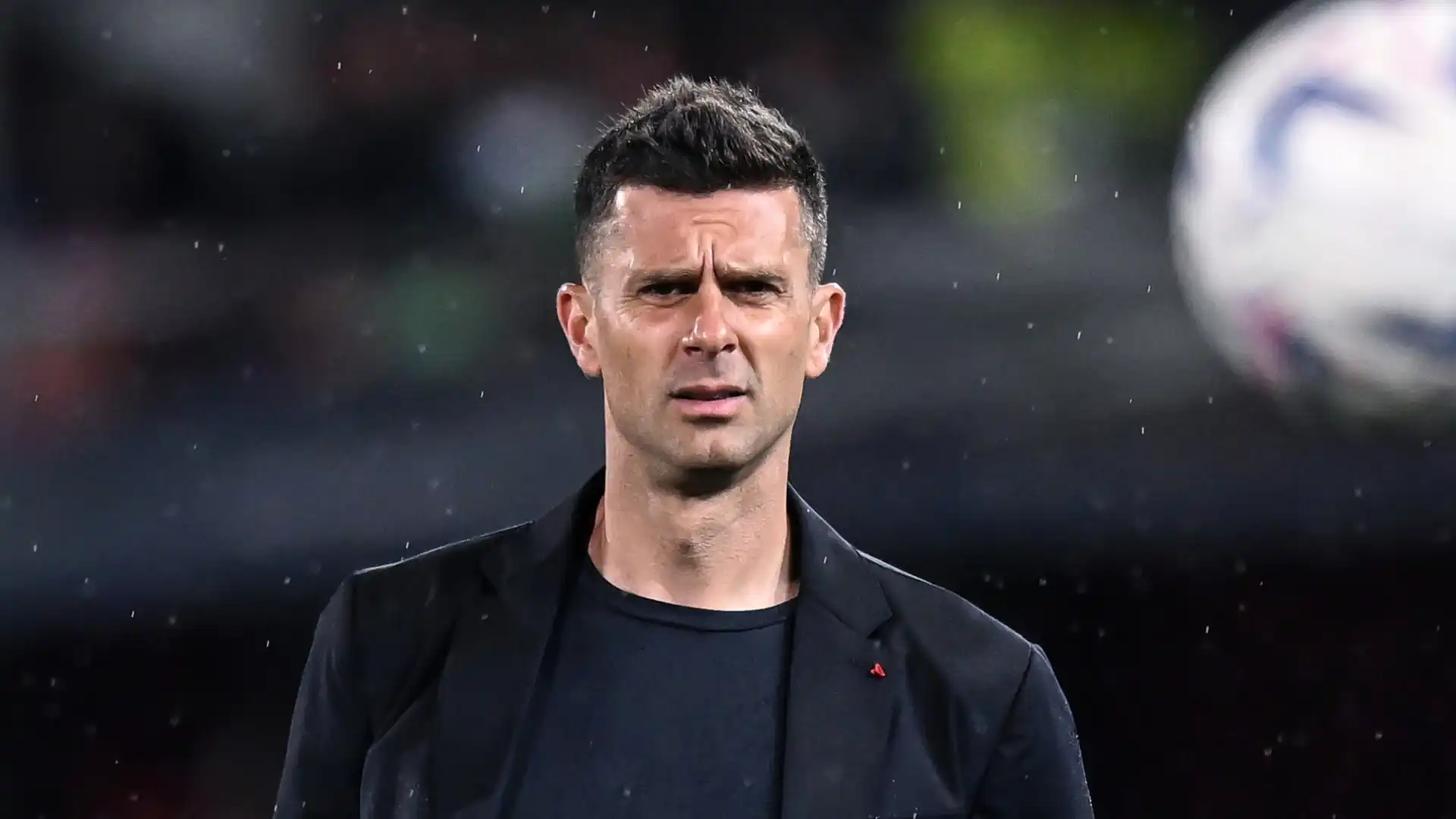 Il tecnico della Juventus Thiago Motta ha dato indicazioni chiare in merito alle strategie di mercato