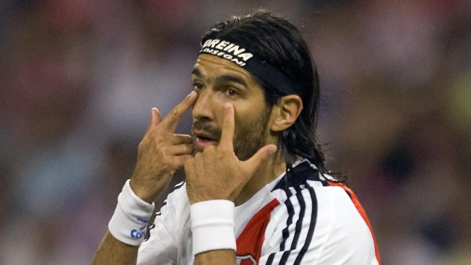 Sebastián Abreu ha avuto una delle carriere più particolari del mondo
