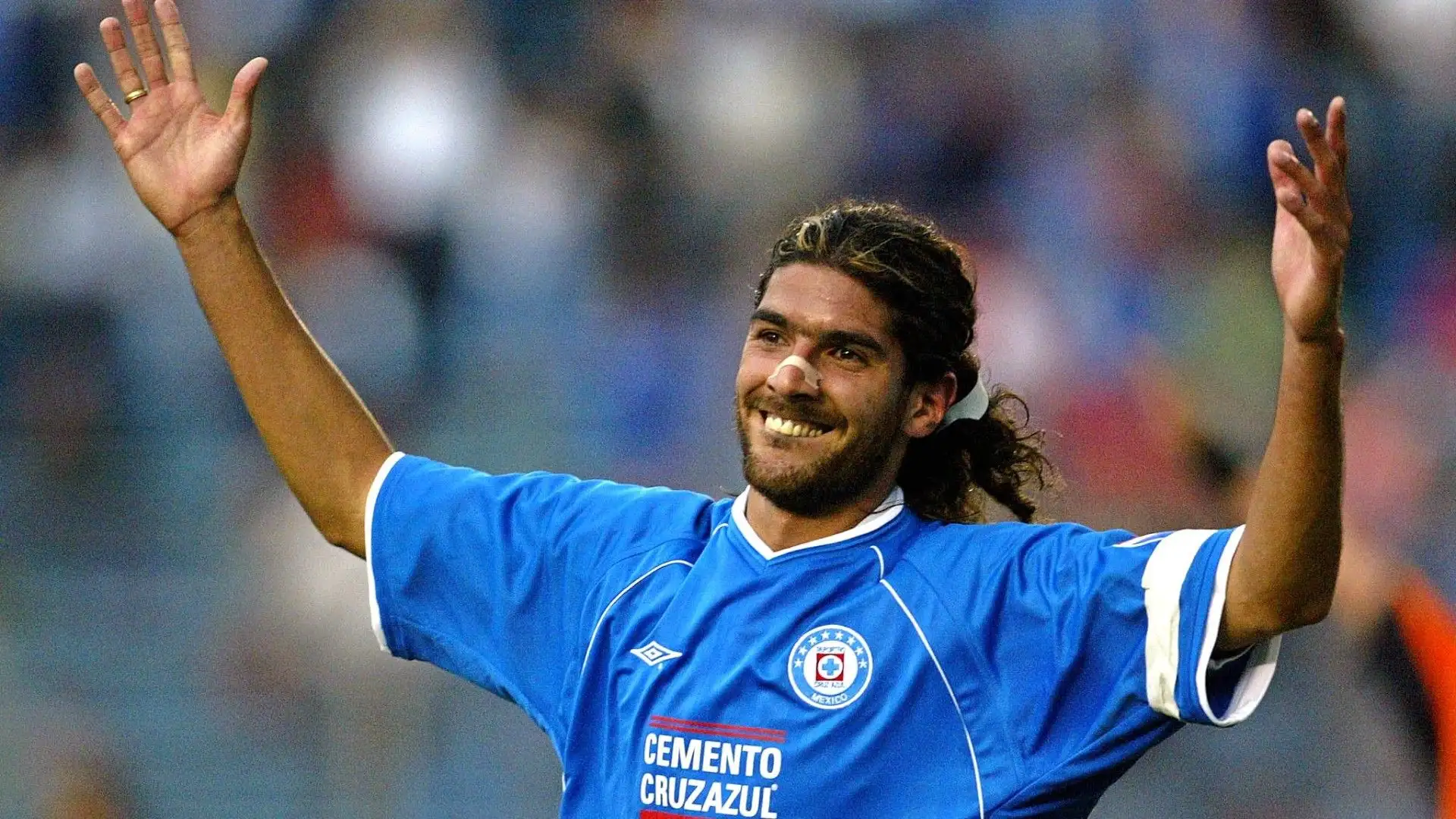 Dopo il ritorno al San Lorenzo nel 2000, Abreu è passato al Nacional, poi si è trasferito in Messico al Cruz Azul
