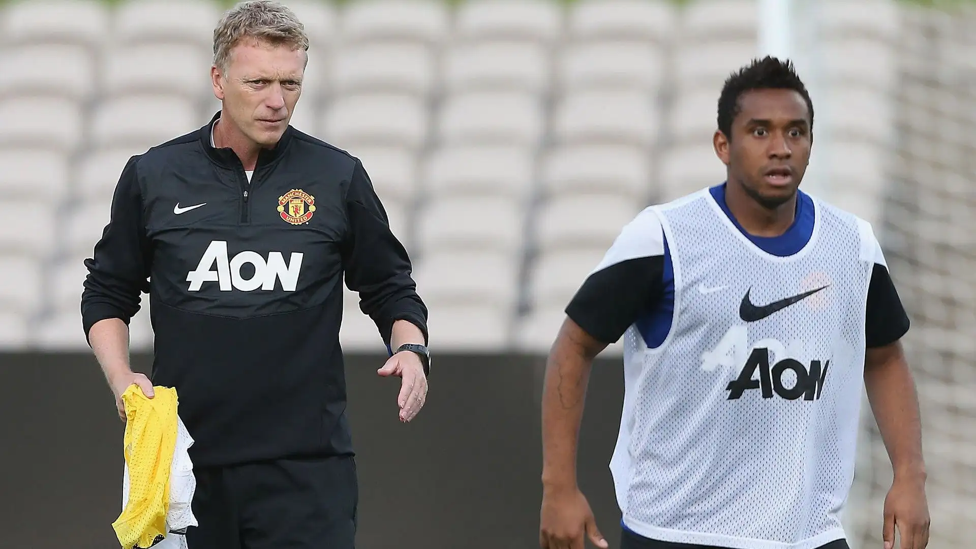 Le cose nel club inglese non andarono bene per lui e con l'arrivo di David Moyes fu costretto all'addio
