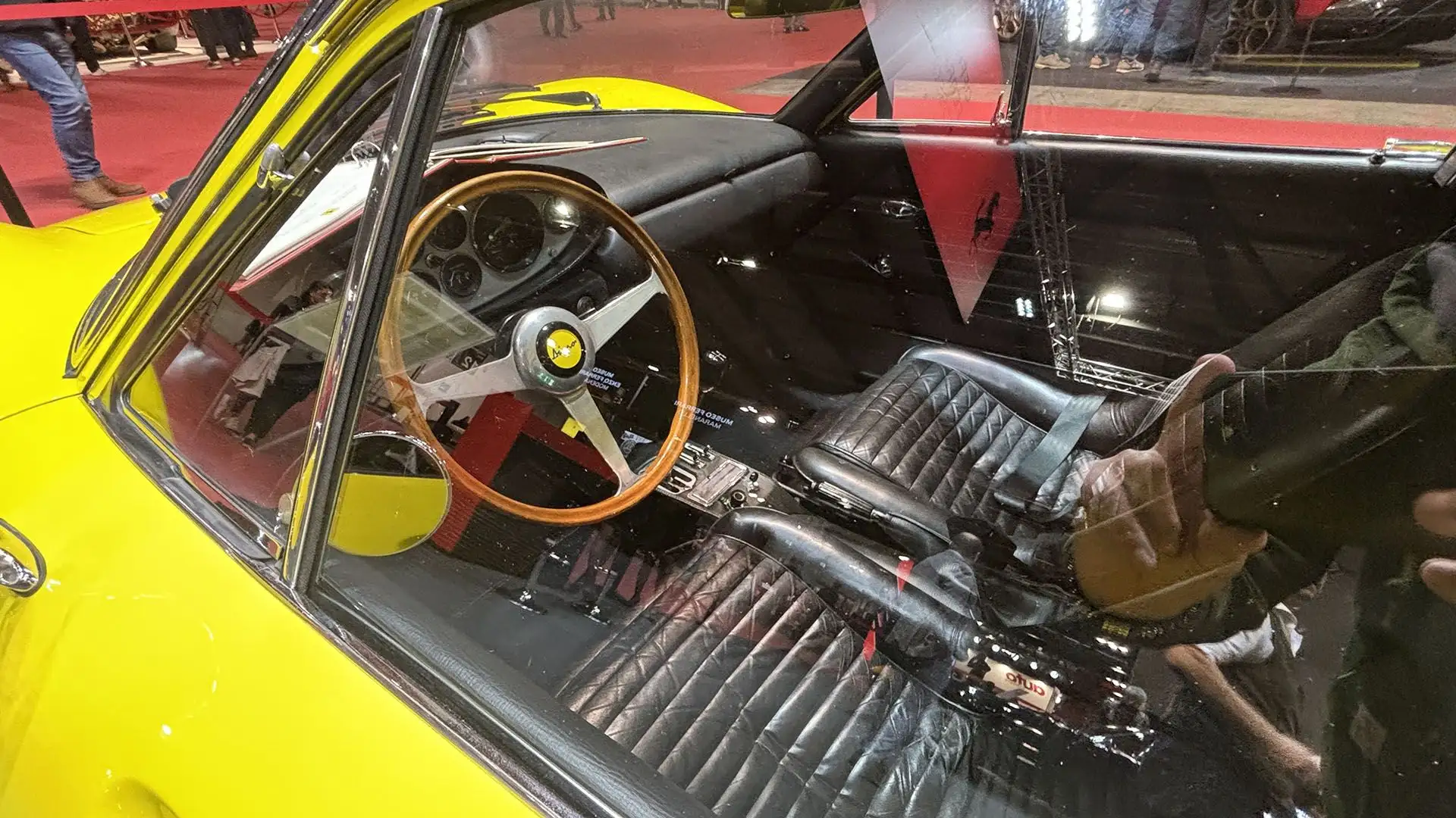 La 246 GT ottiene un successo commerciale importante per Ferrari in quegli anni.