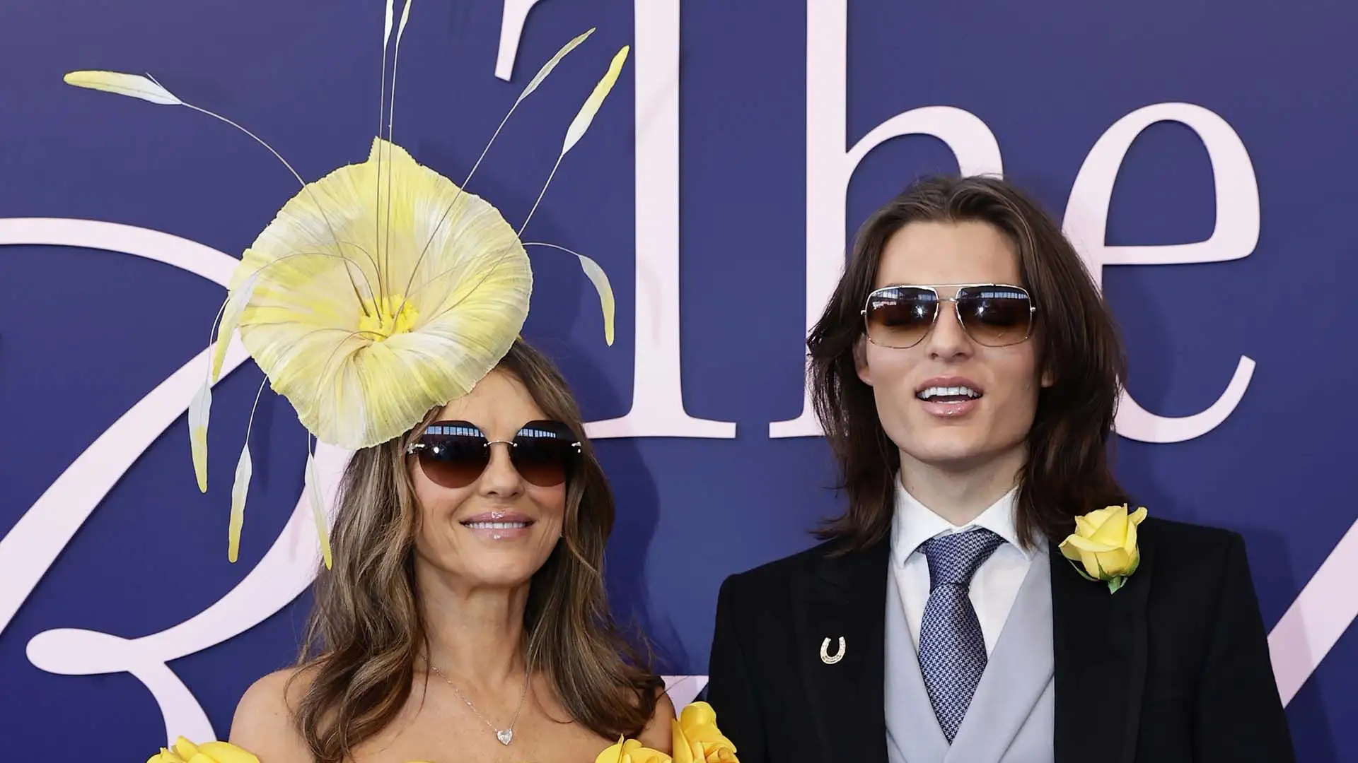 Ad accompagnare la modella e attrice inglese il figlio Damian