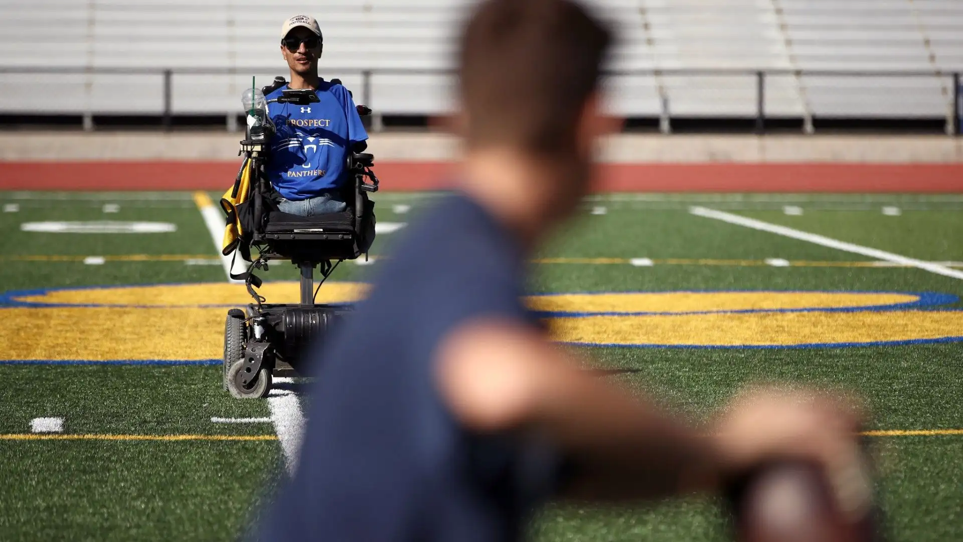 Fin da piccolo ha sviluppato una grande passione per il football americano
