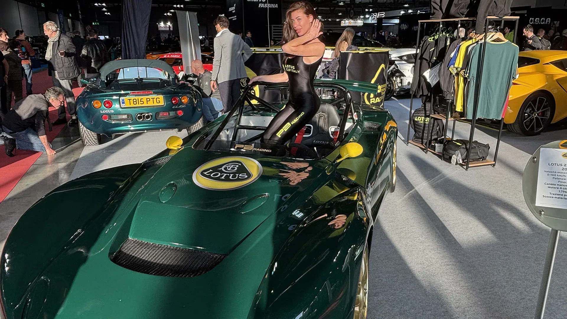 La Lotus debutta in Formula 1 nel 1958 con sede nel piccolo villaggio di Hethel, vicino a Norwich.