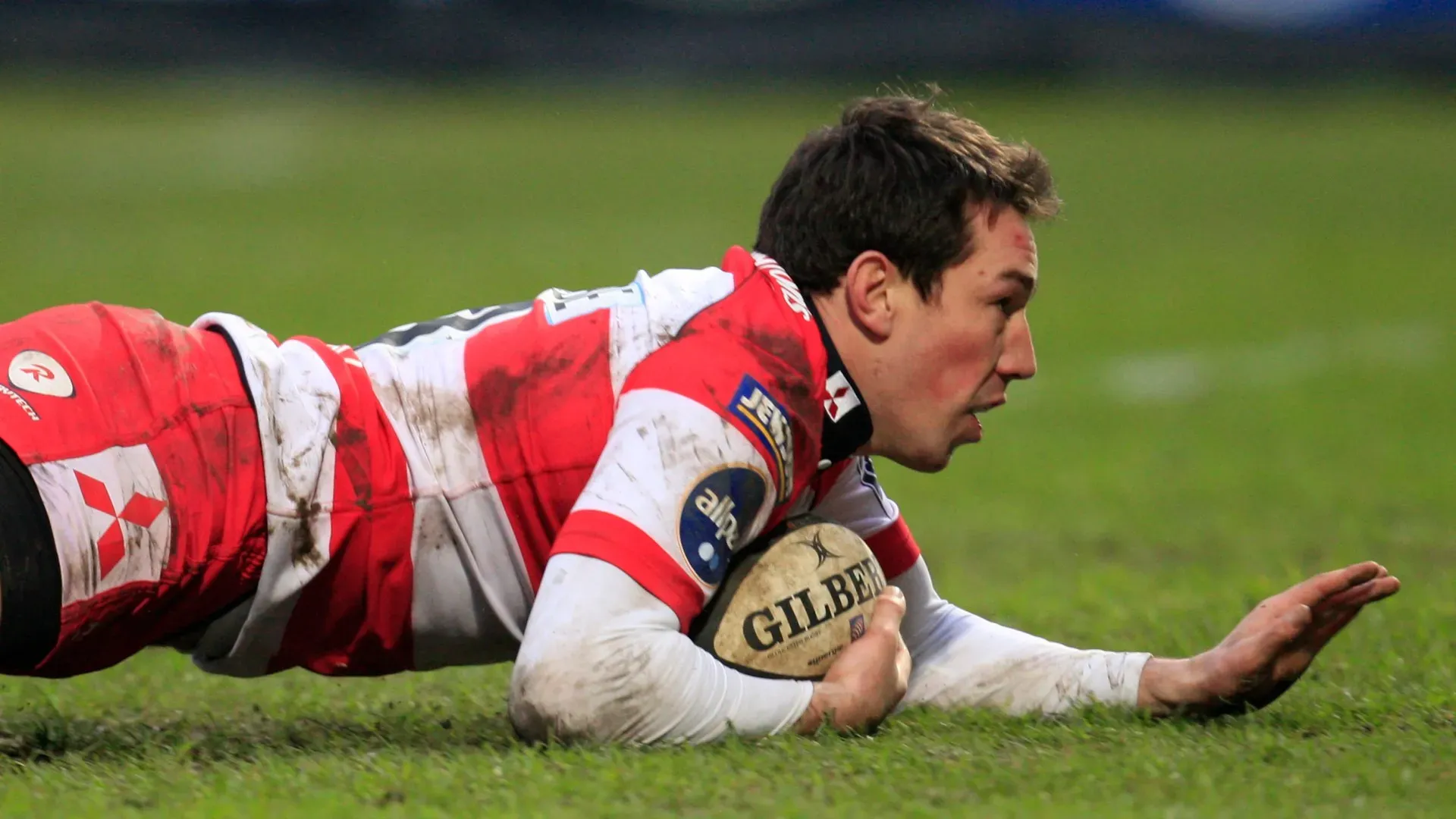 Durante la sua carriera ha giocato anche per Bath e Gloucester
