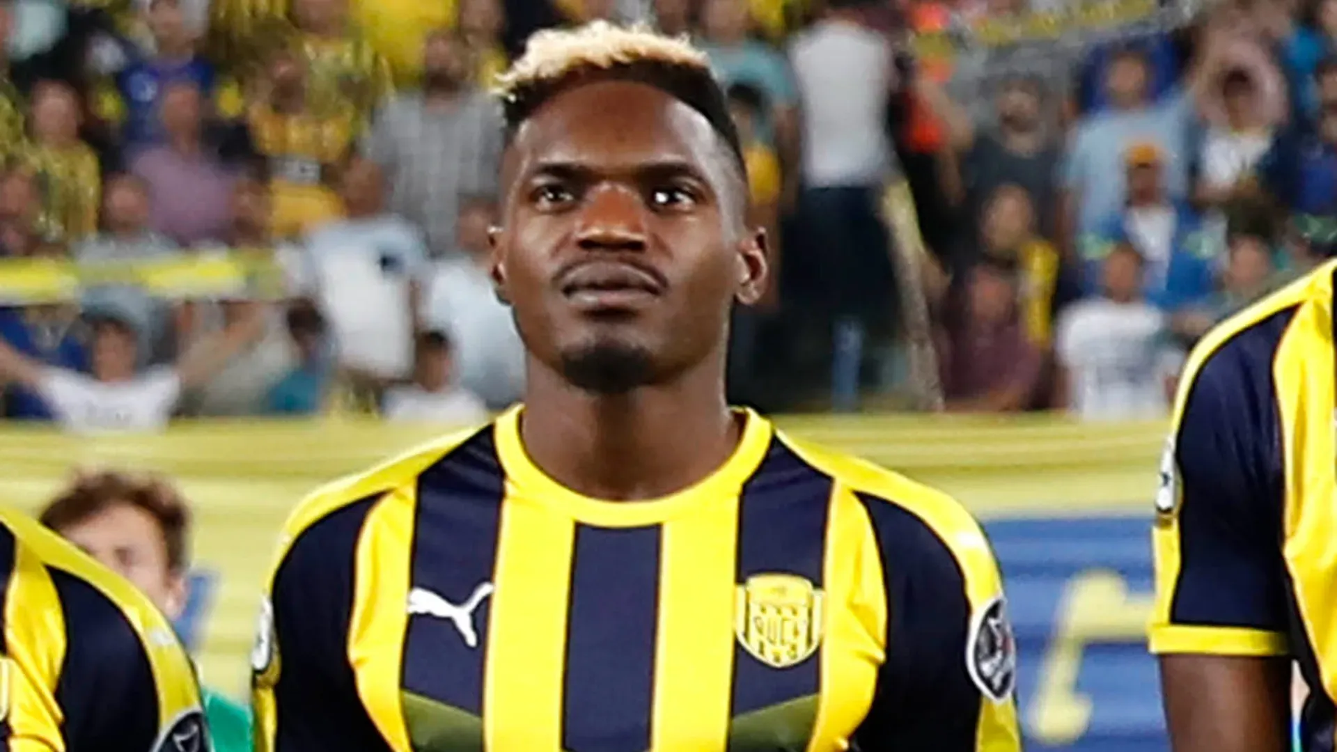 Davvero assurdo quanto successo all'attaccante, che nell'ultima sessione di mercato si è trasferito all'Esteghlal Khuzestan
