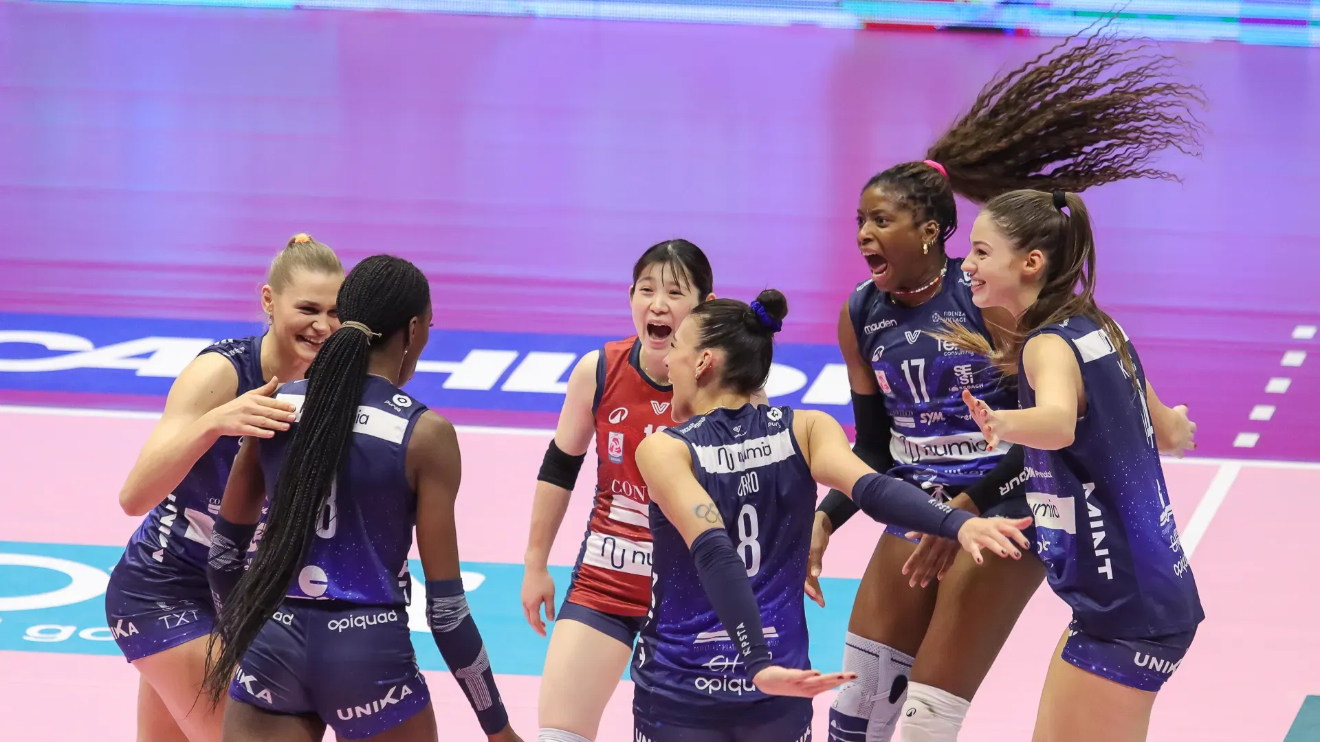 Dopo il mancato sorriso contro Novara, Orro e compagne, forti anche del nuovo inserimento di Anna Smrek, cercheranno di portare a casa tre punti pieni e insidiare così la terza posizione in classifica.