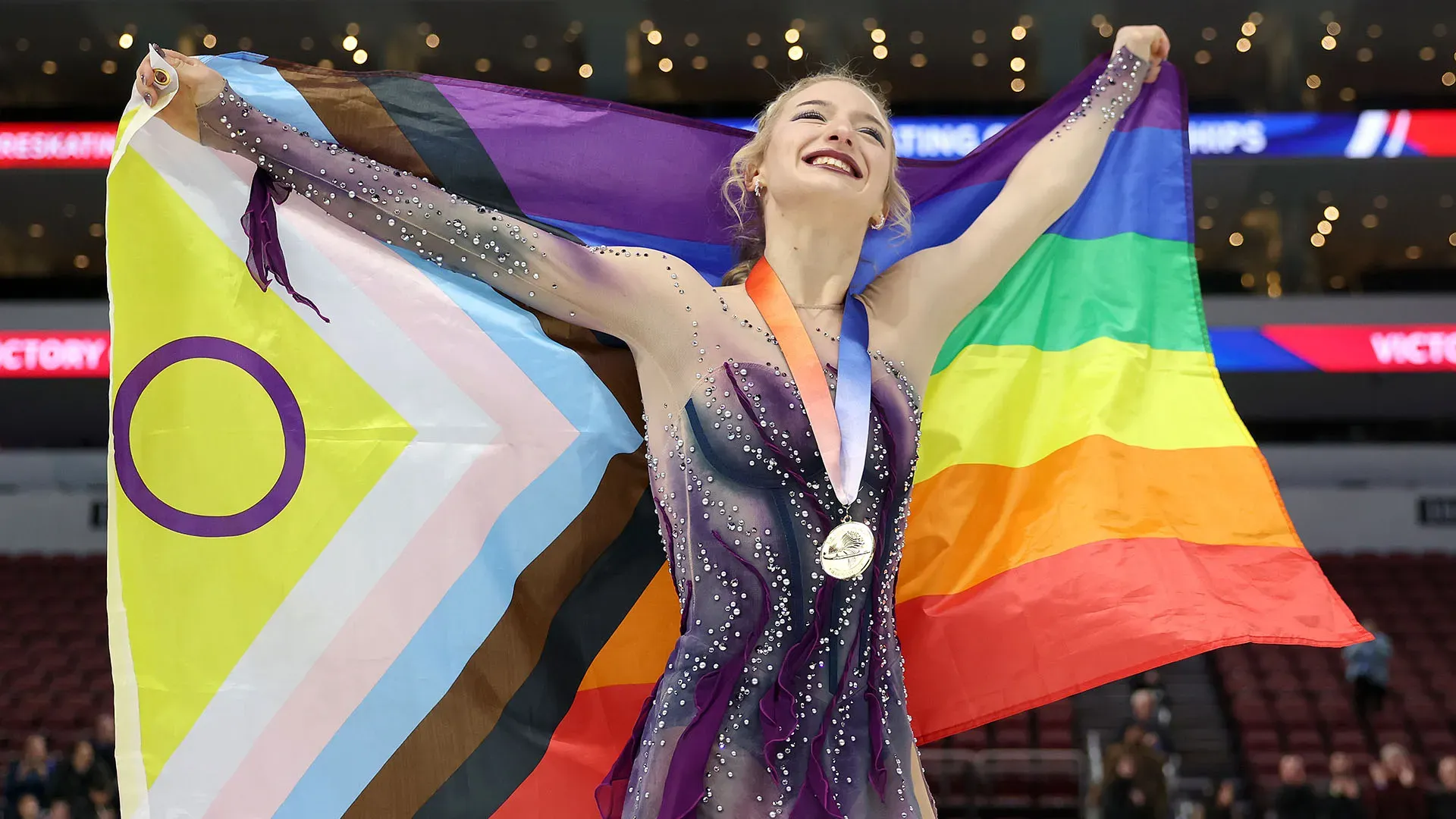 Ha festeggiato la vittoria con la Pride Progress Flag
