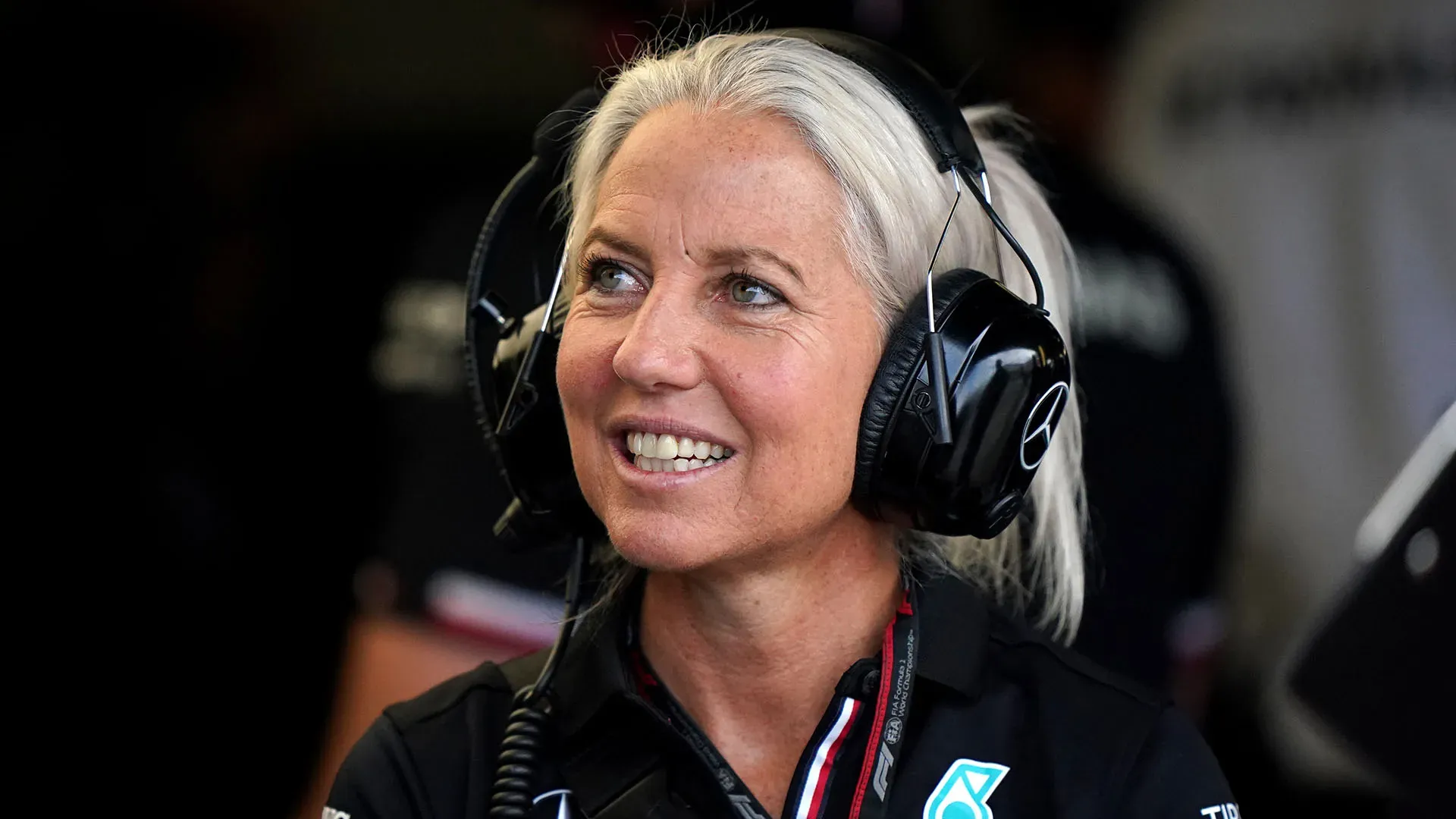 Mentre girava in pista a Fiorano, Angela Cullen lo ha osservato ai box