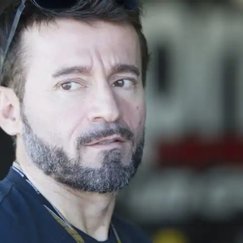 Nuova vita per Max Biaggi, dalle moto alla neve