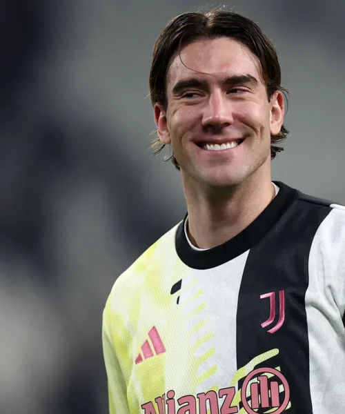 Juventus, Vlahovic torna a disposizione: recuperato per la Lazio