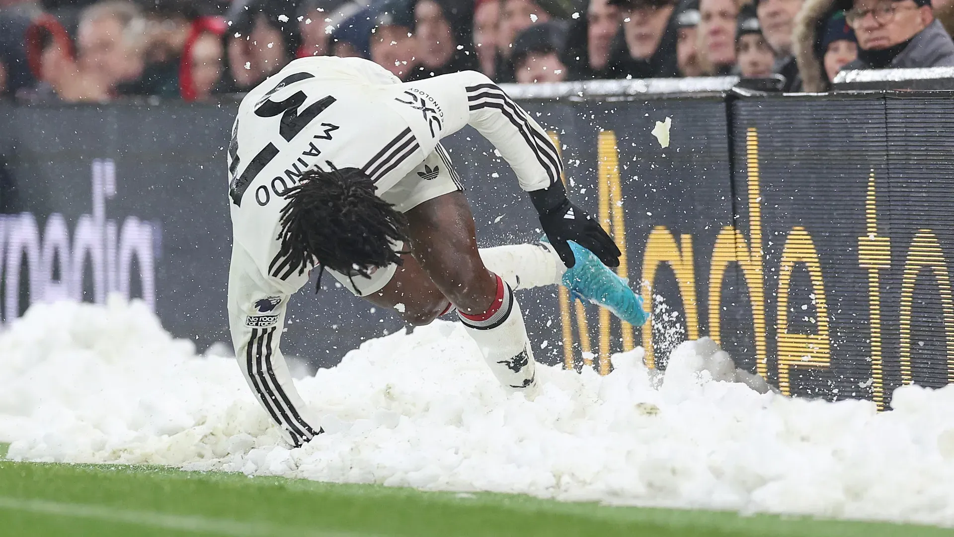 Il campione rischia grosso durante la partita
